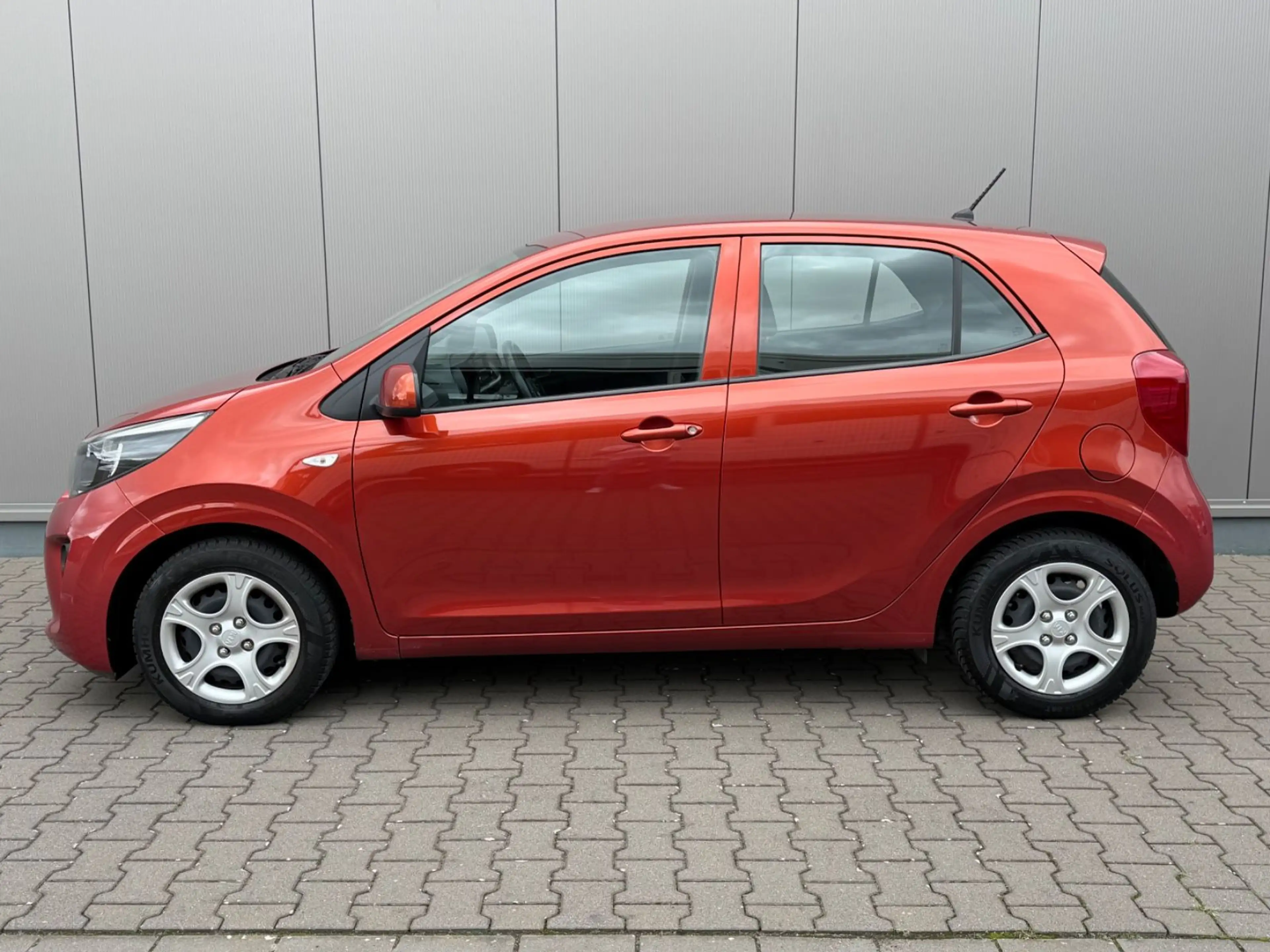 Kia Picanto Edition 7 Klima Lenkhzg. 1. Hand 31000km — photo 6