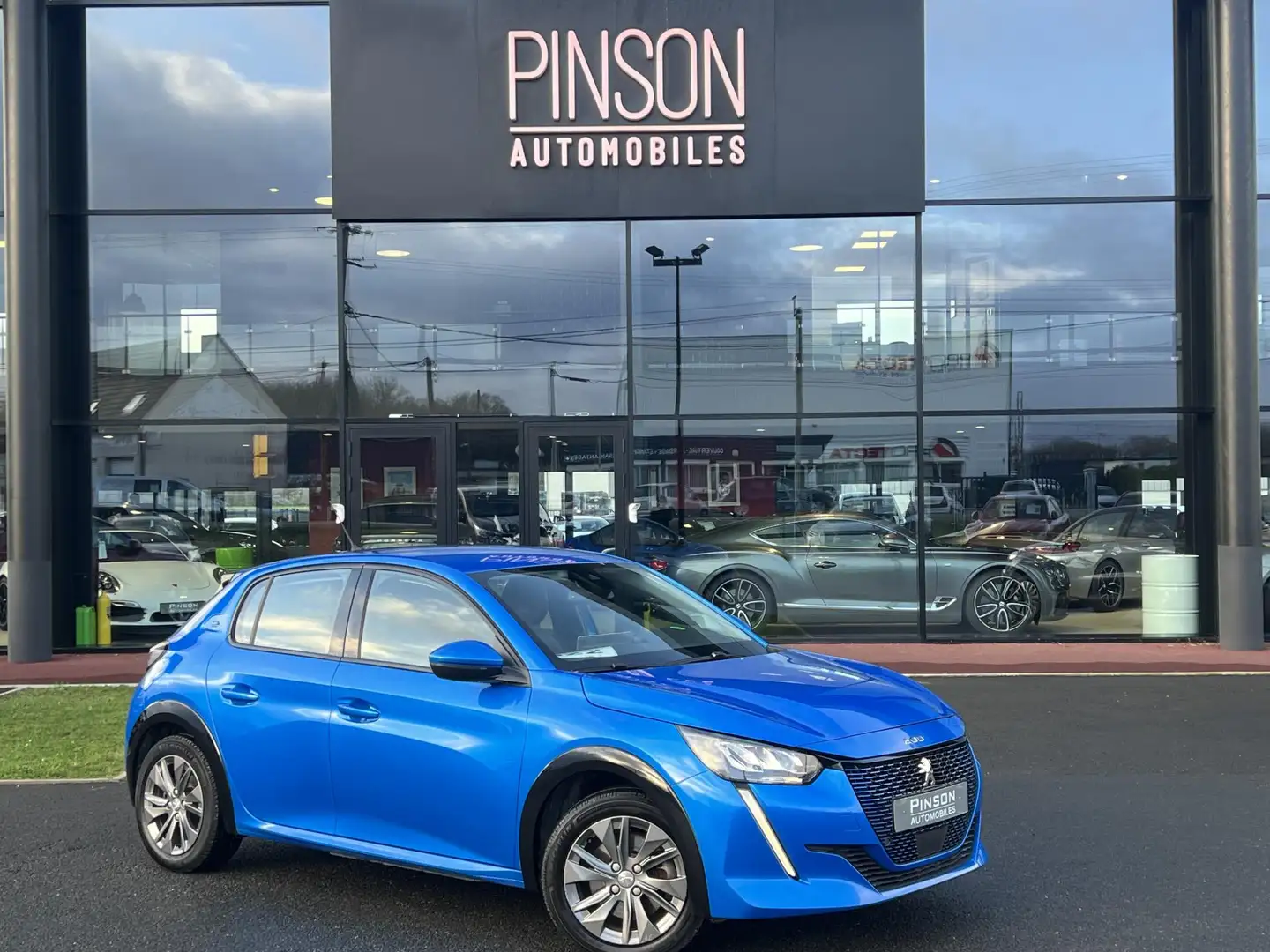 Peugeot 208 e- - 136  II 2019 BERLINE Allure PHASE 1 Bleu - 1