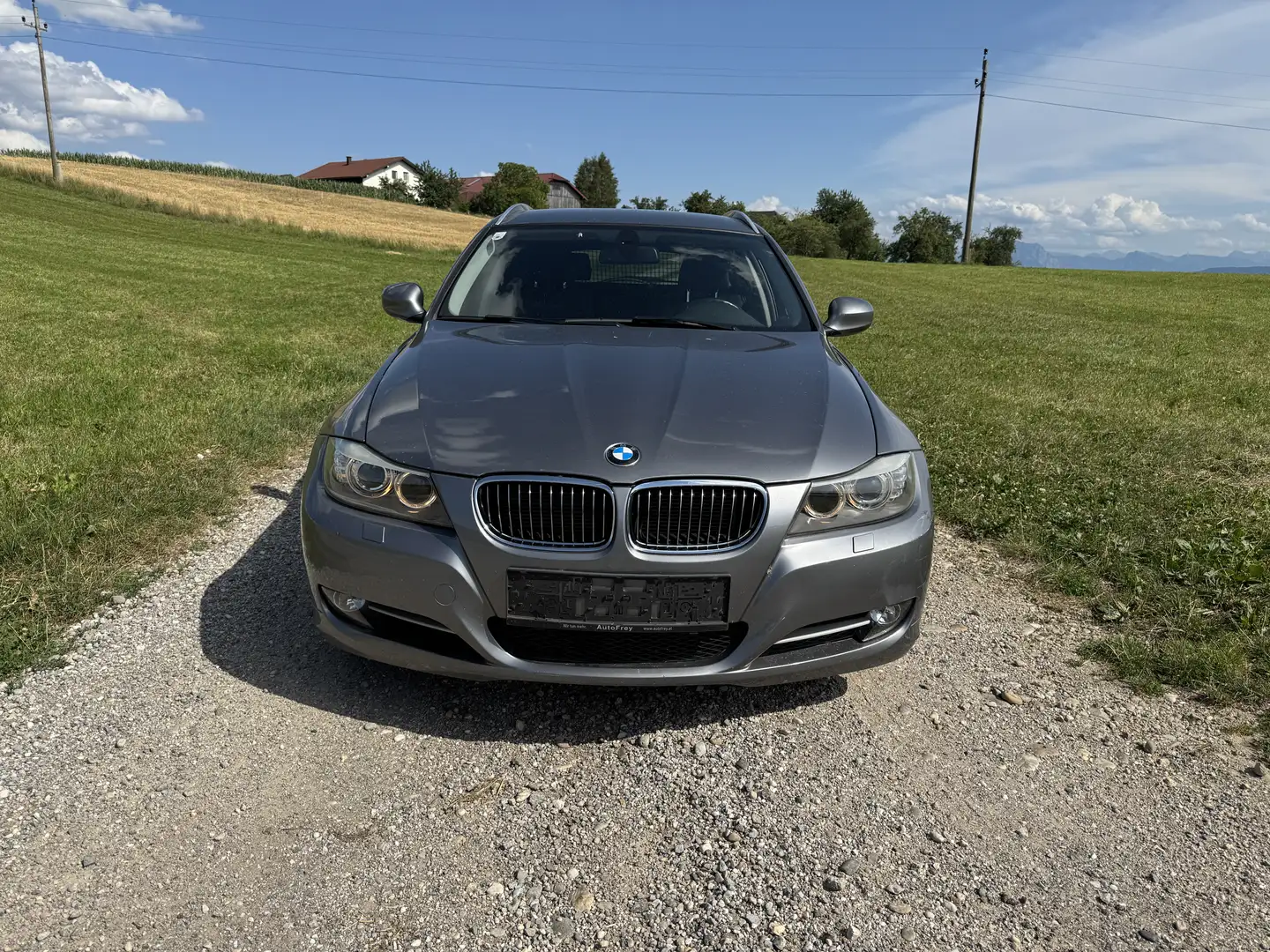 BMW 316 316d Touring Österreich-Paket Österreich-Paket Grau - 2