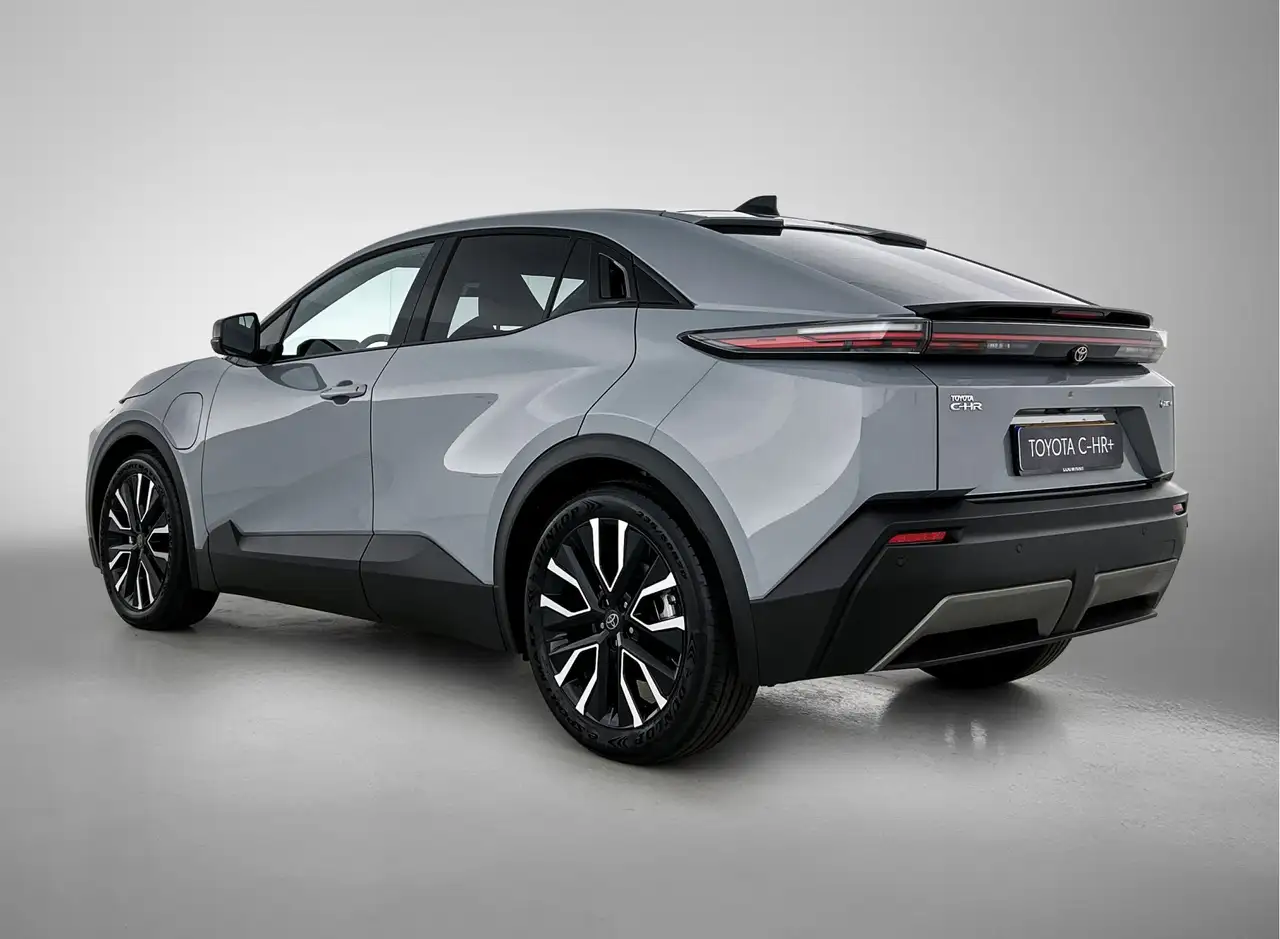 Toyota C-HR 2026 — фото 13