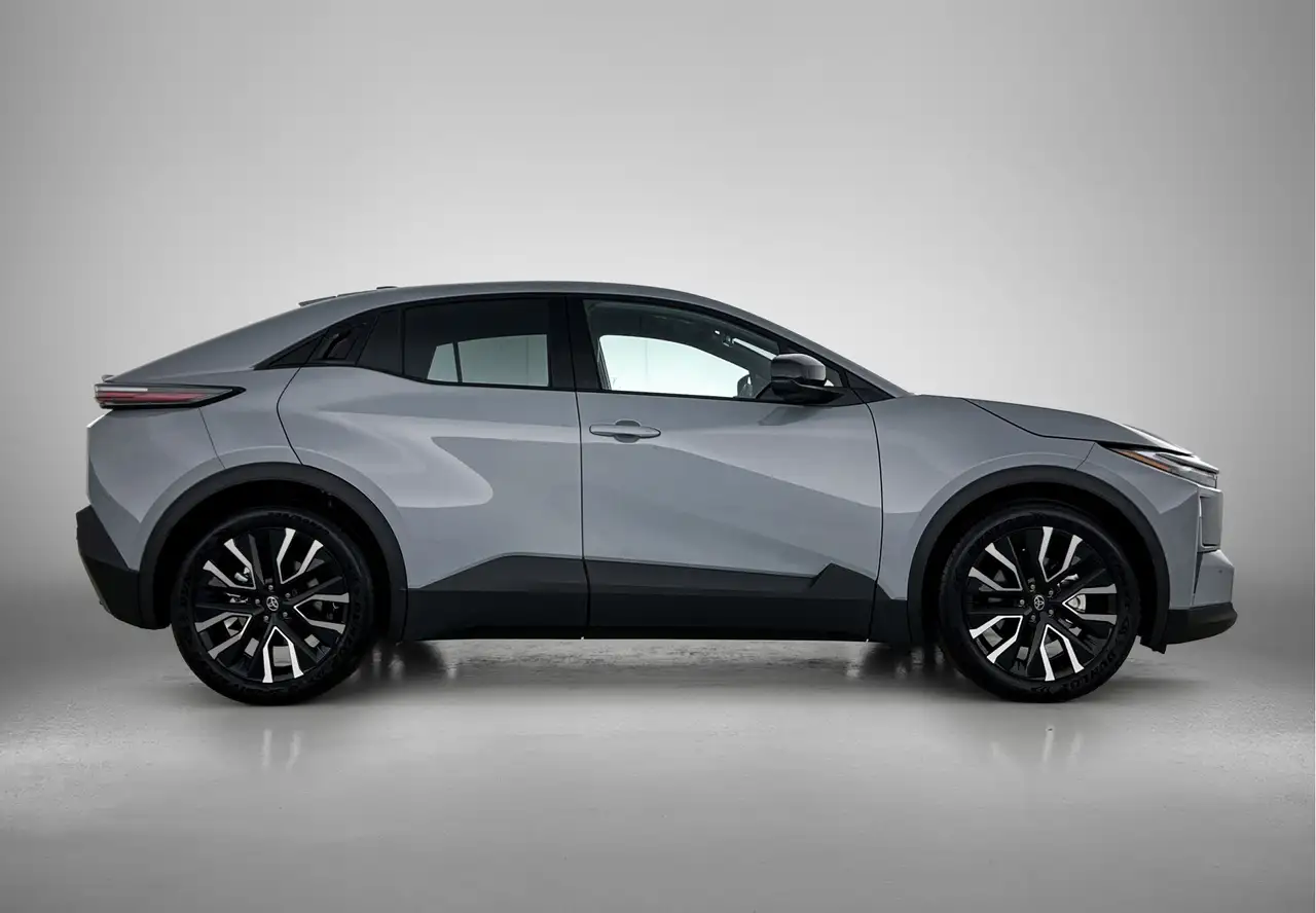 Toyota C-HR 2026 — фото 11