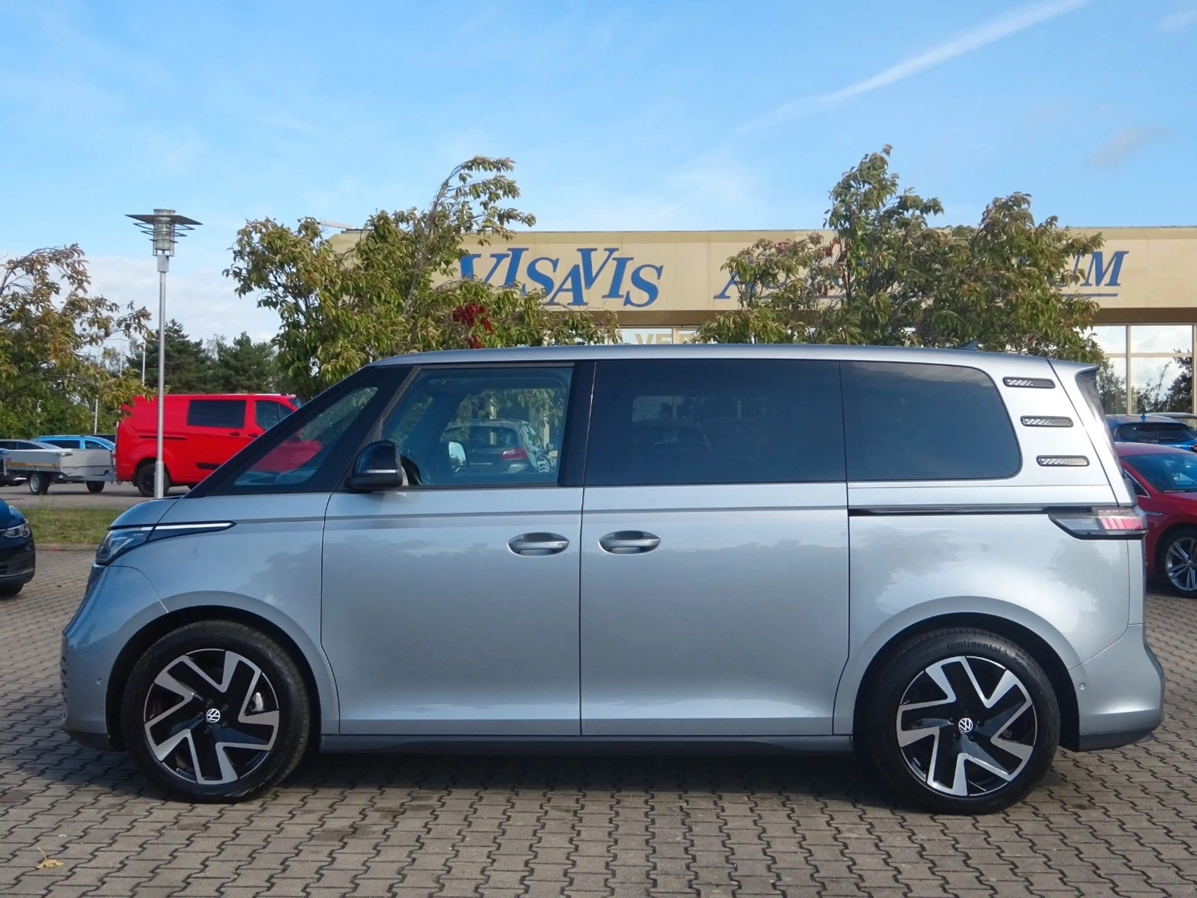 Volkswagen ID. Buzz Bus 286PS Autm. AHK Kamera Pro — photo 3