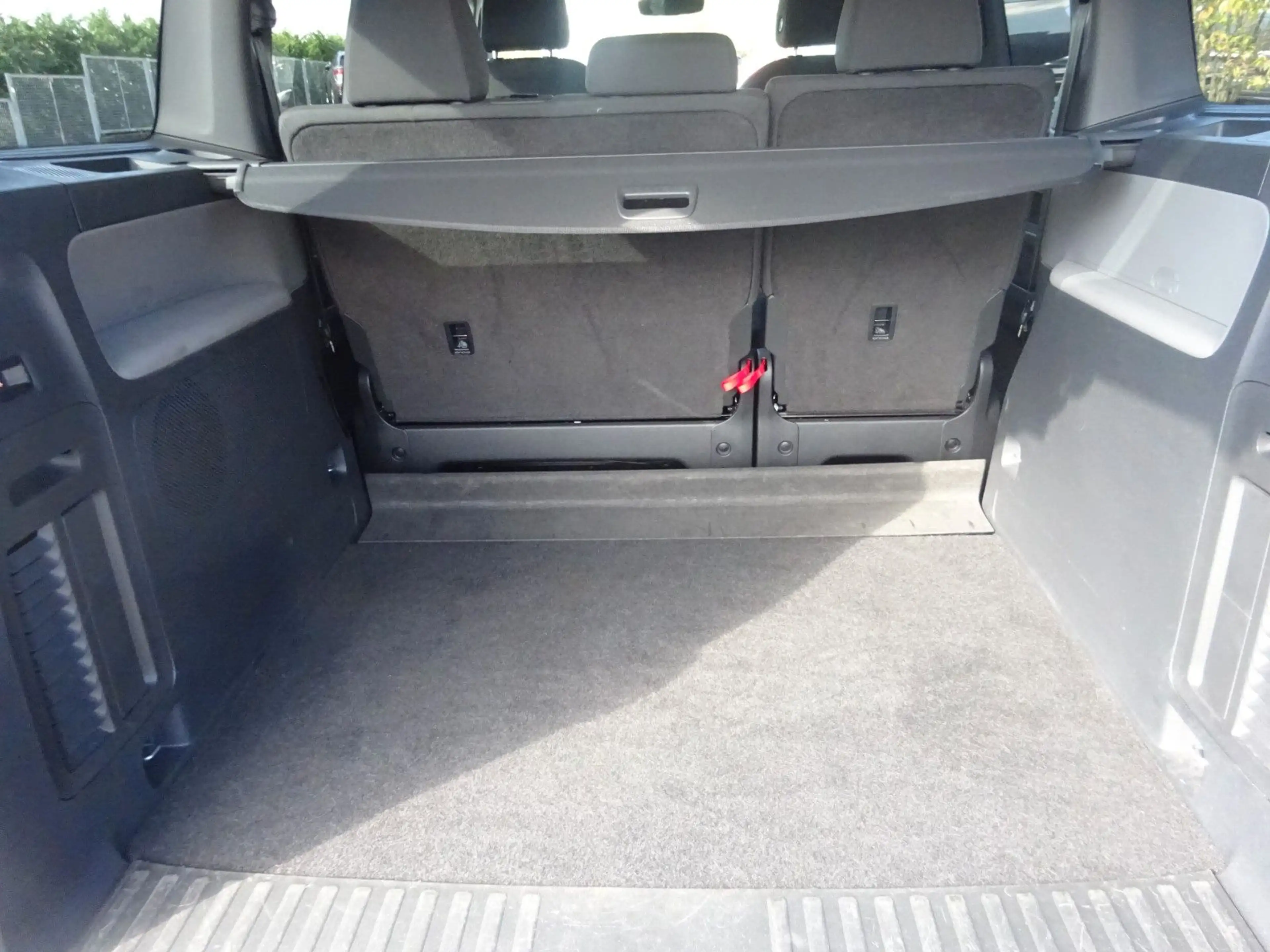 Volkswagen ID. Buzz Bus 286PS Autm. AHK Kamera Pro — photo 7