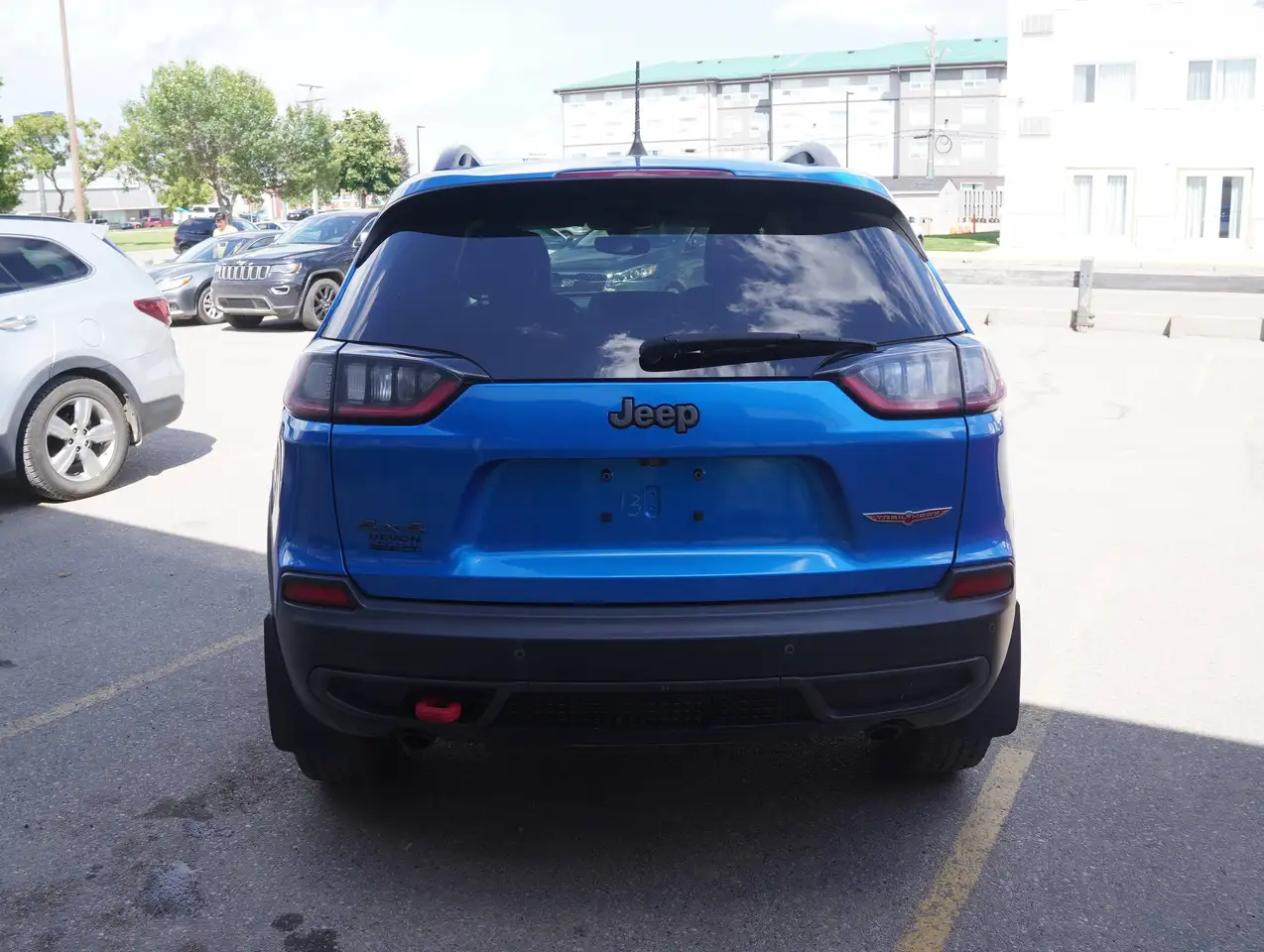 Jeep Cherokee снимка Jeep Cherokee