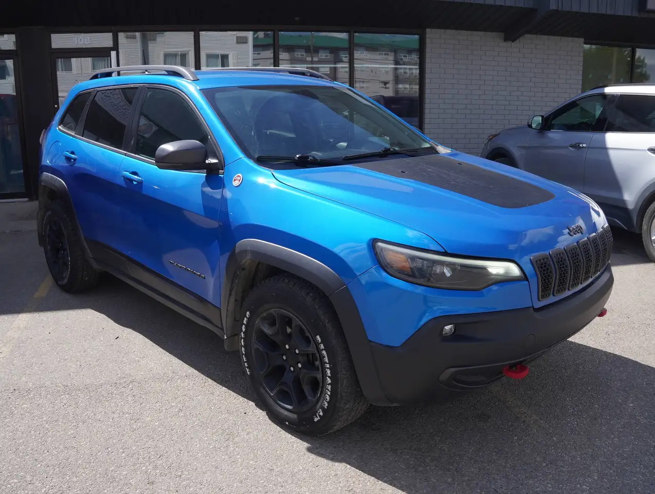 Jeep Cherokee снимка Jeep Cherokee