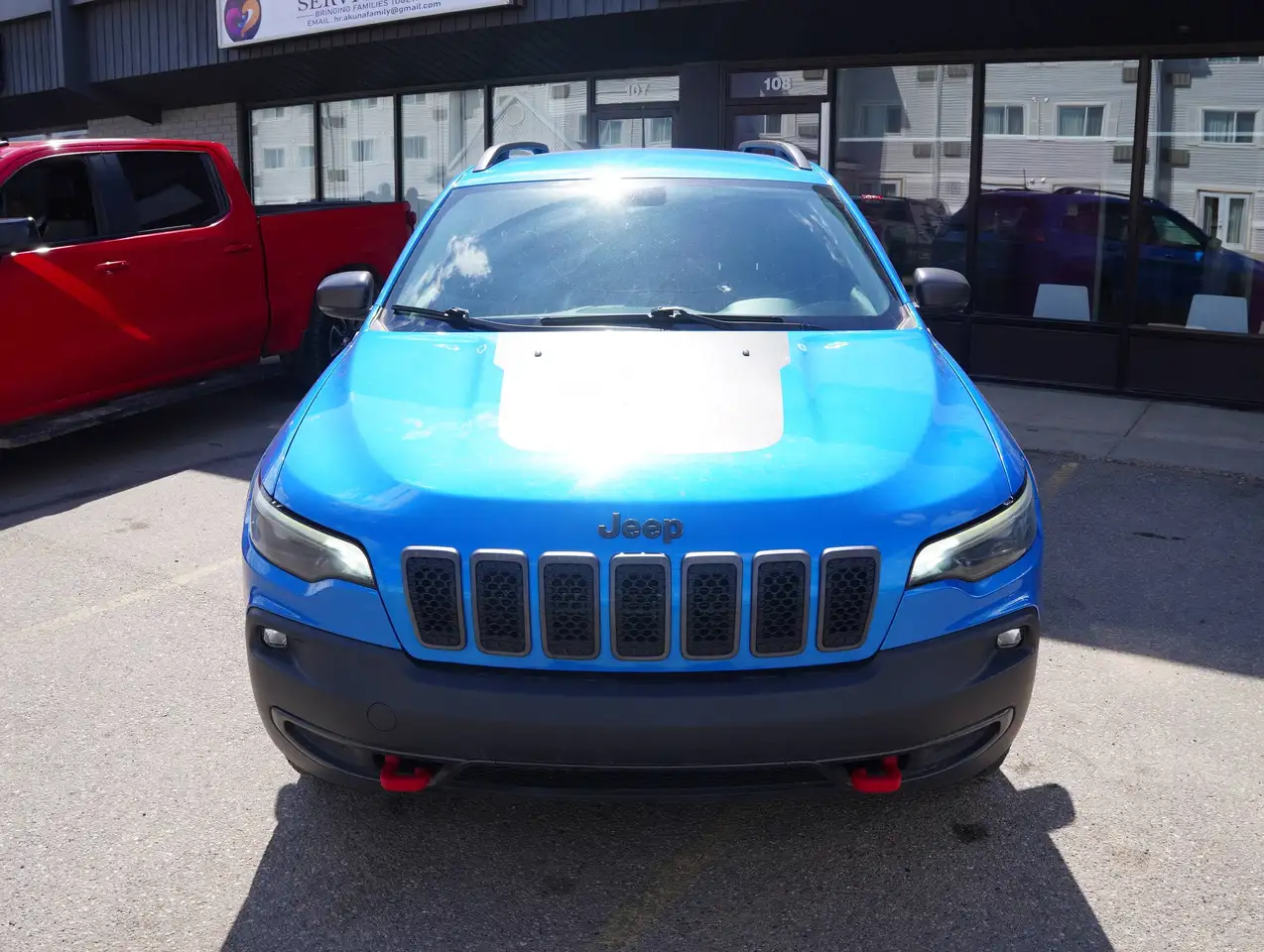 Jeep Cherokee снимка Jeep Cherokee