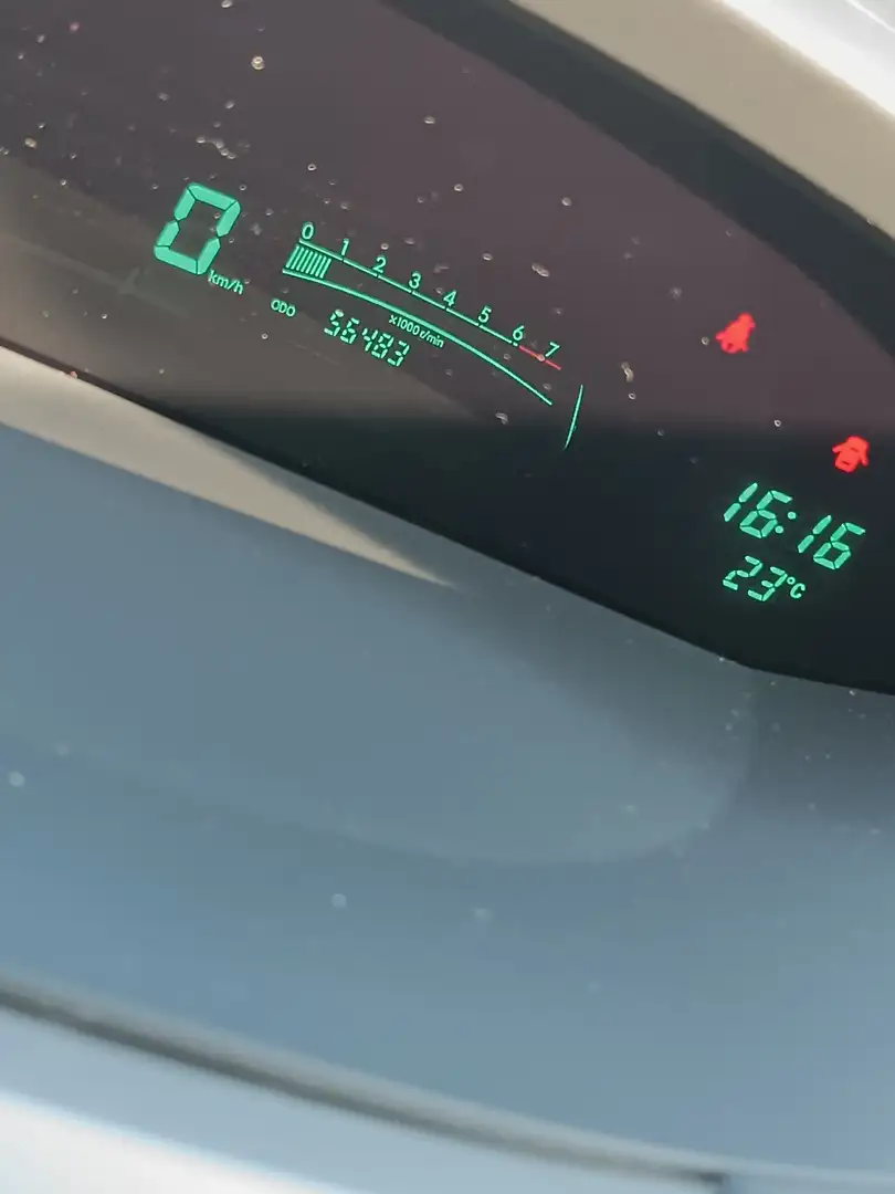 Toyota Yaris 3p 1.0 Sol - 1