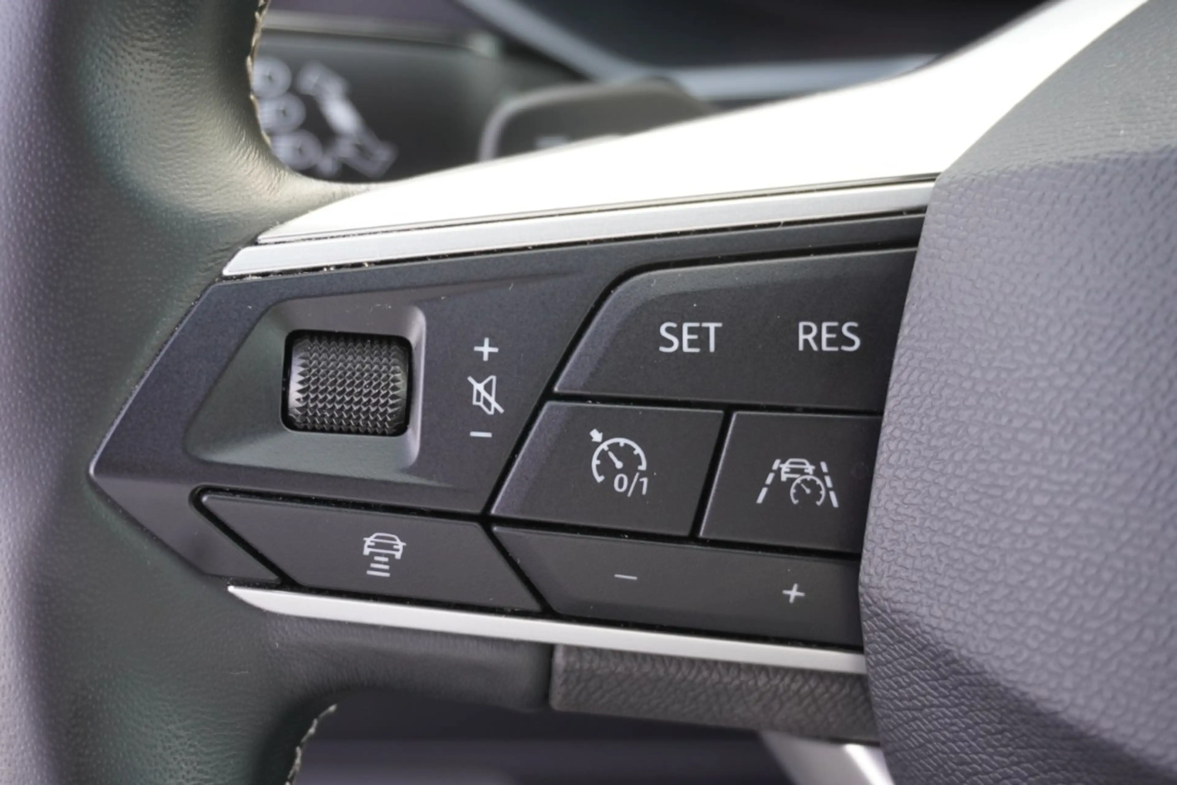 SEAT Tarraco 1.5 Xperience LED ACC AHK PDC 7-Sitzer — photo 15