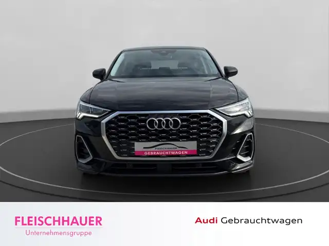 Audi Q3 view 2
