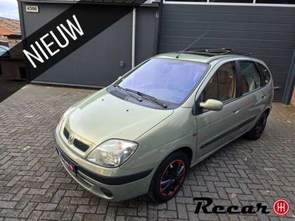 Renault Scenic 1.6-16V Expression/2xPano/Clima/Trekhaak
