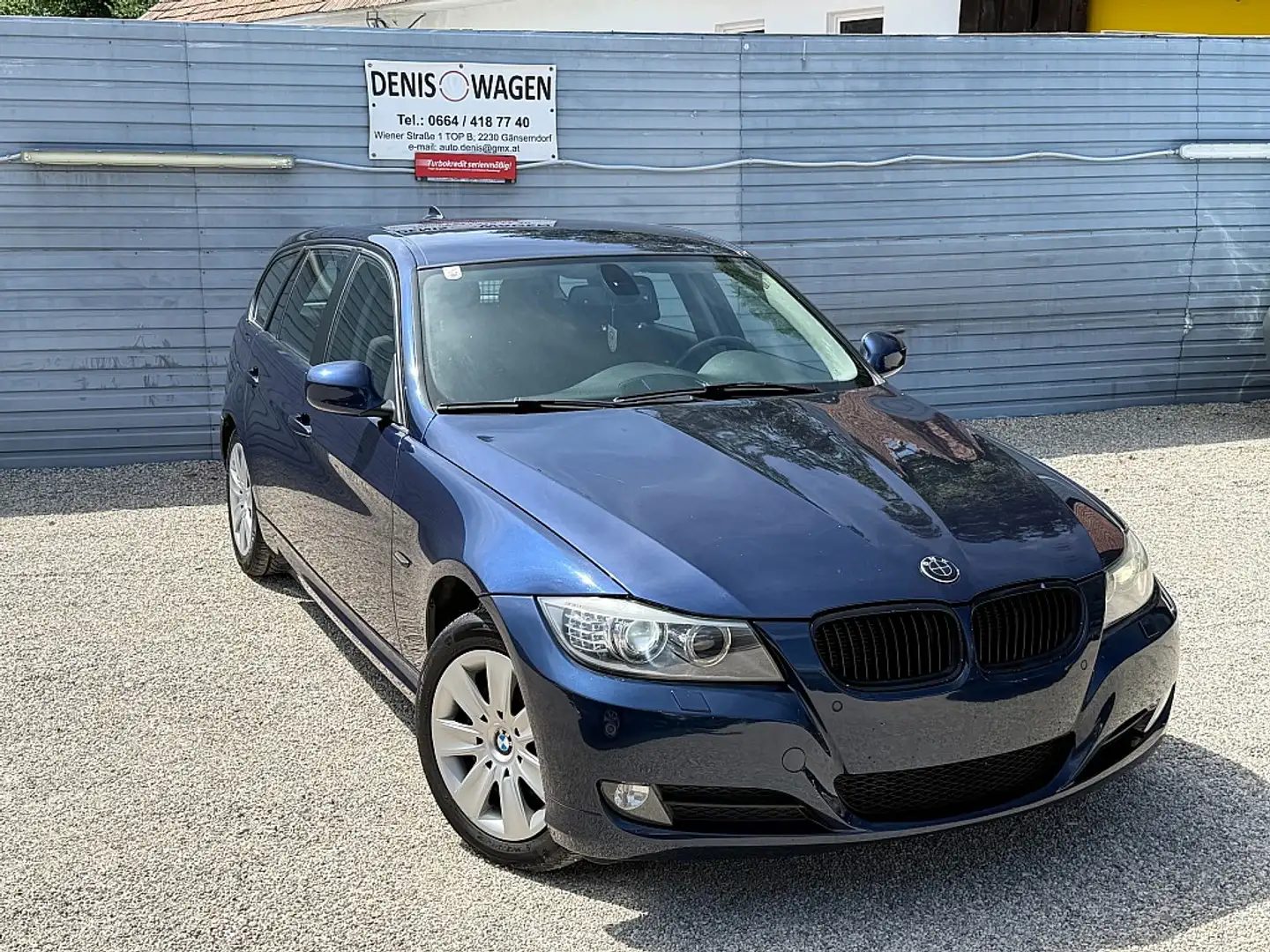 BMW 318 d Touring Advantage Aut. Händler/Export Blau - 1