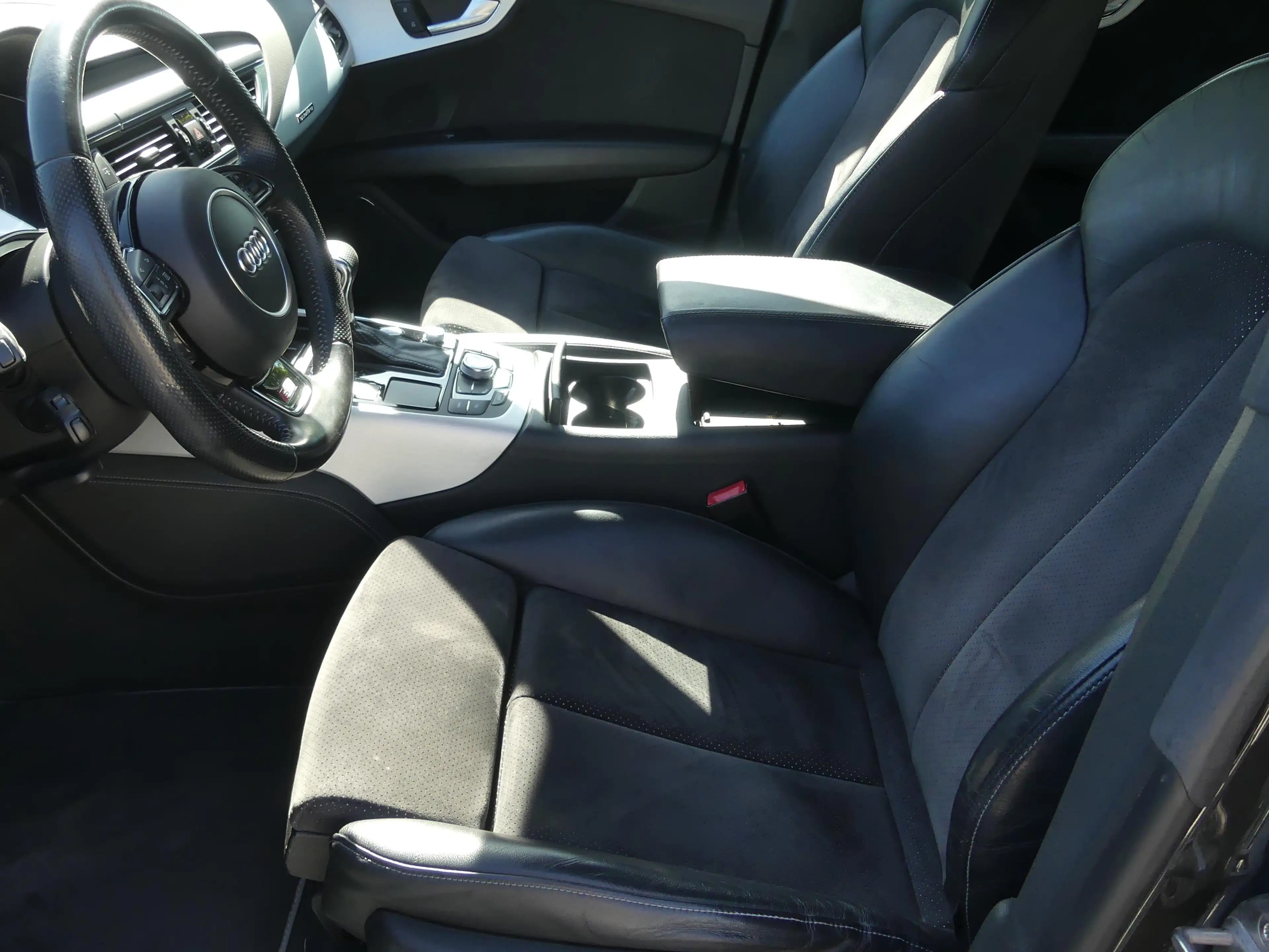 Audi A7 3.0 TDI Quattro S-LINE*KAMERA*PDC*SR*WR*NAVI*BI-XENON* — photo 16