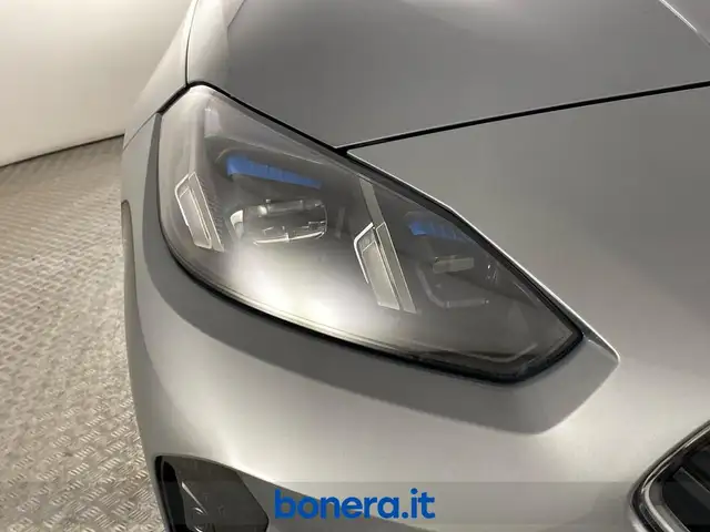 BMW 1 Series view 10