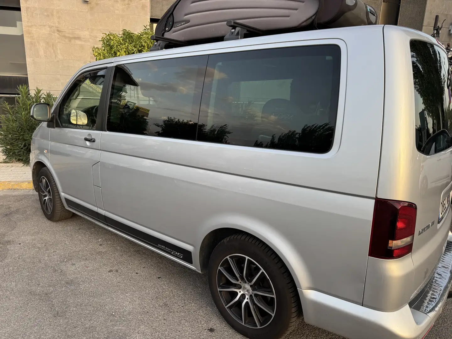 Volkswagen T5 Multivan Multivan Edition 25 Gris - 1