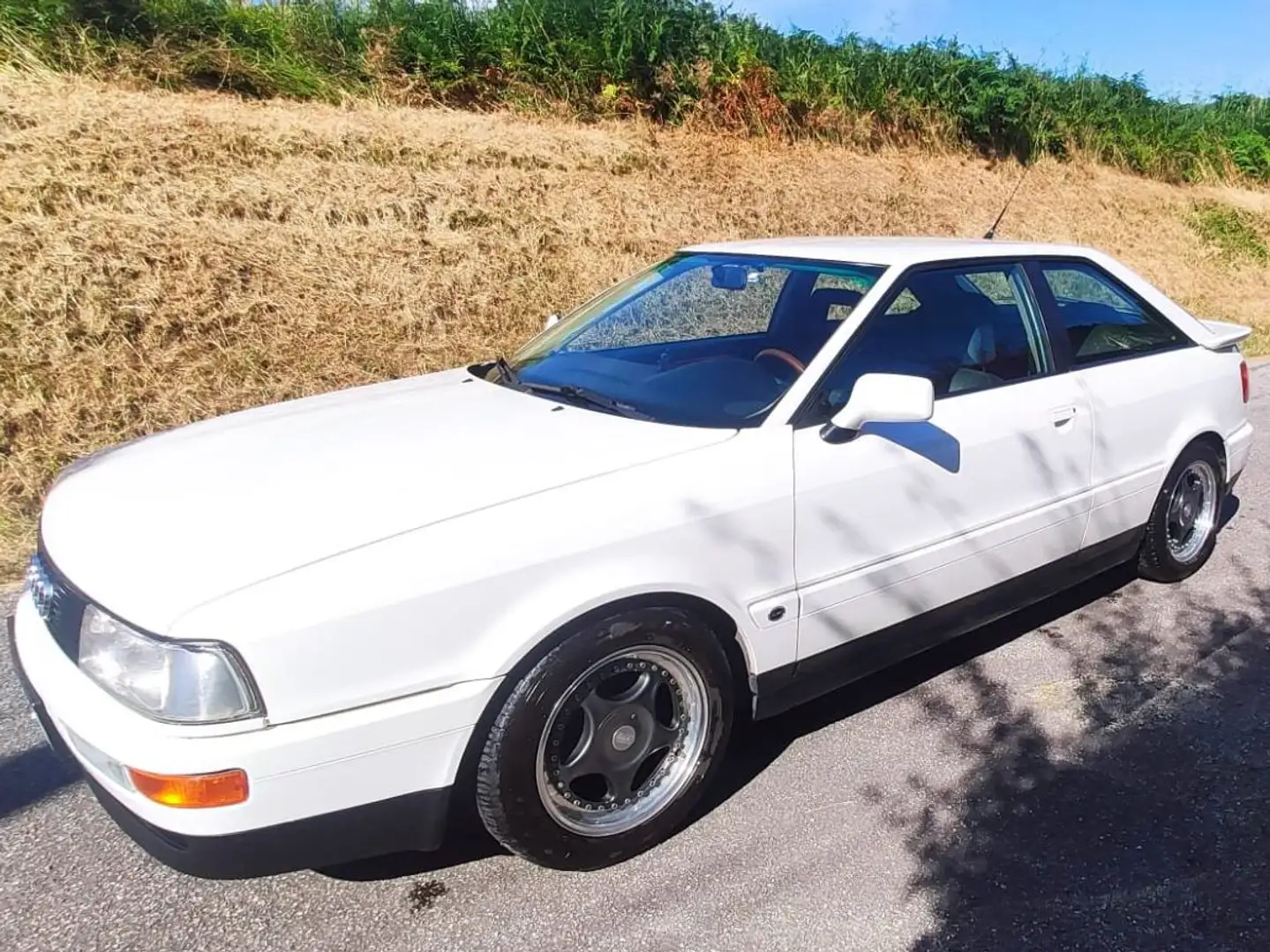 Audi Coupe Coupé 2.2 E A.A. E Blanco - 1