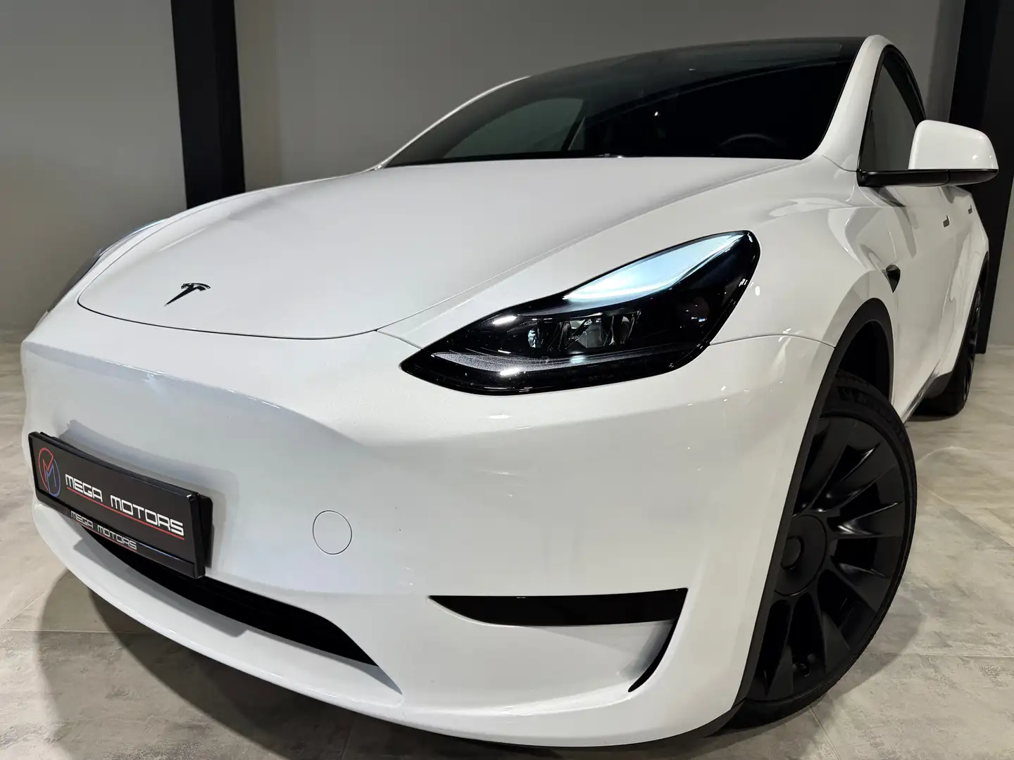 Tesla Model Y SR+ 300CV !! 1ER MAiN !! ETAT NEUF !! DiSPONiBLE - 1