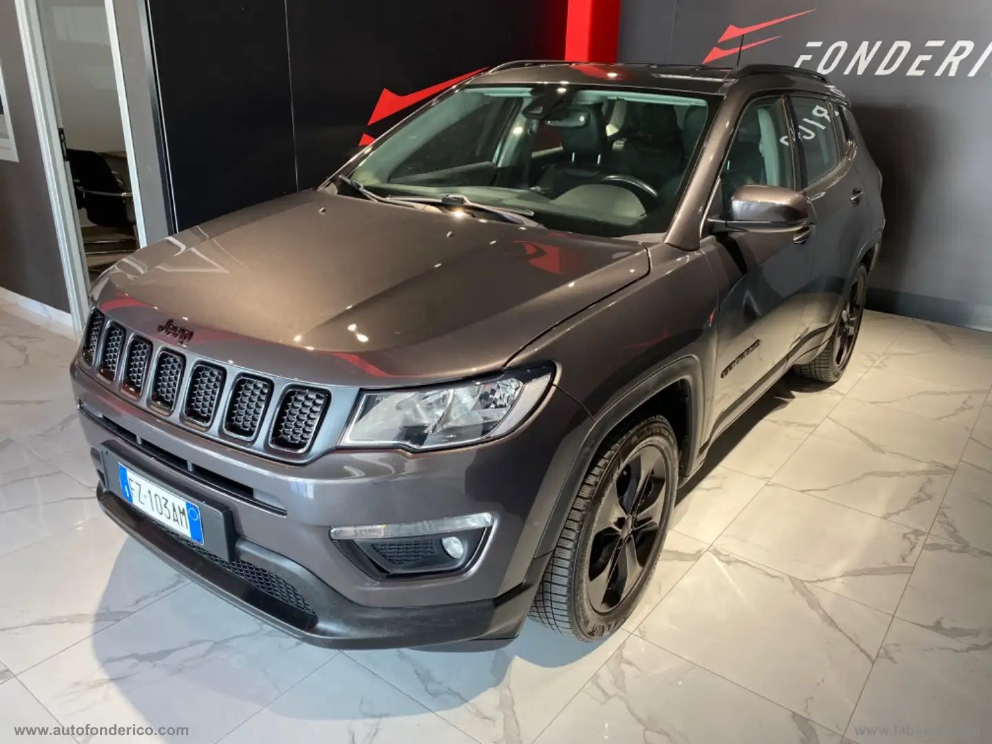 Jeep Compass 1.6 Mjt II 2WD Night Eagle Gris - 2
