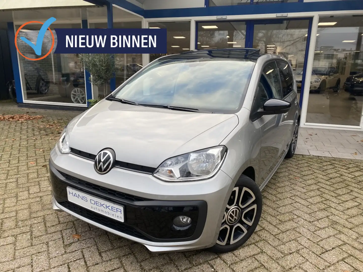 Volkswagen up! schuif kanteldak R line 1.0 R-Line Grijs - 1