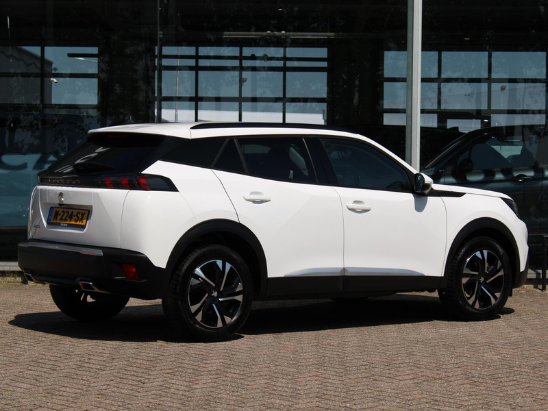 Peugeot 2008 1.2T Allure | Camera/Navi/Climate — photo 6