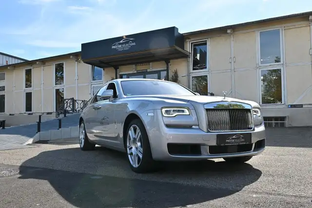 Rolls-Royce Ghost view 10