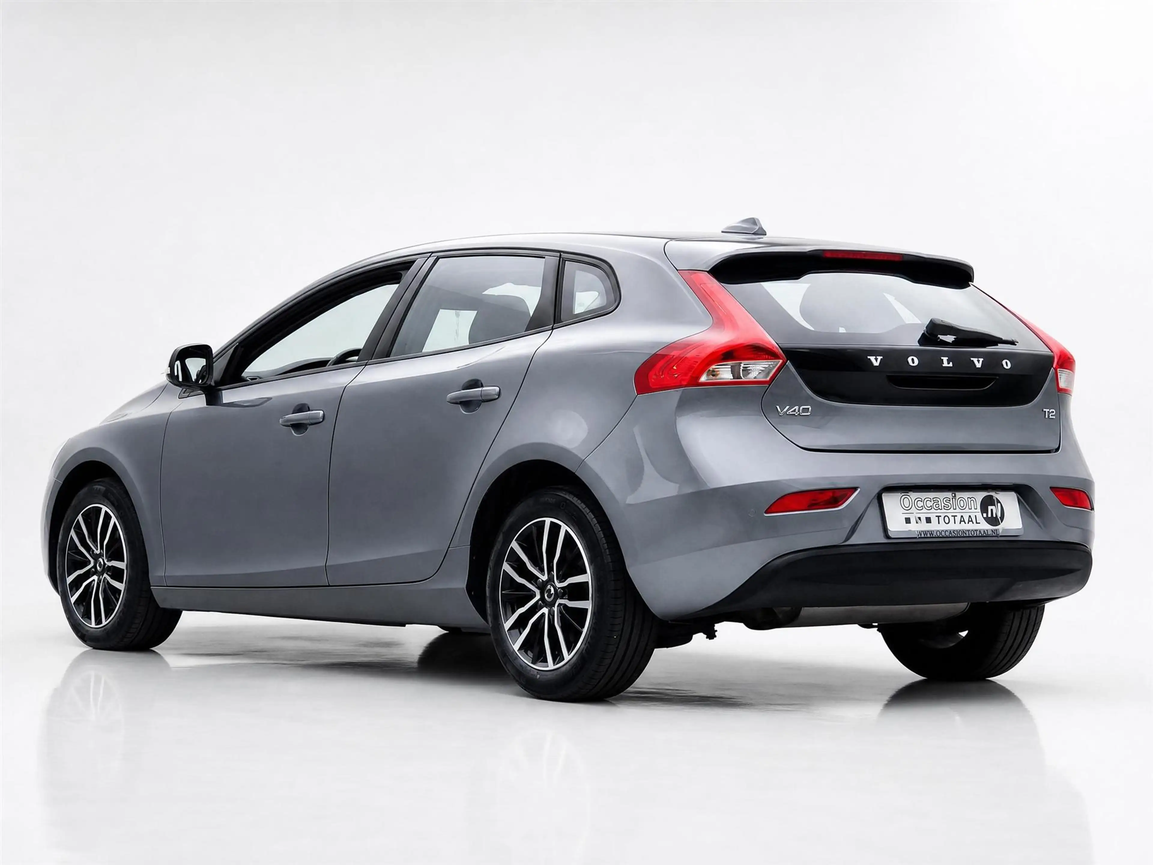 Volvo V40 1.5 T2 Polar+ | Automaat | Full LED | Stoelverwarm — photo 4