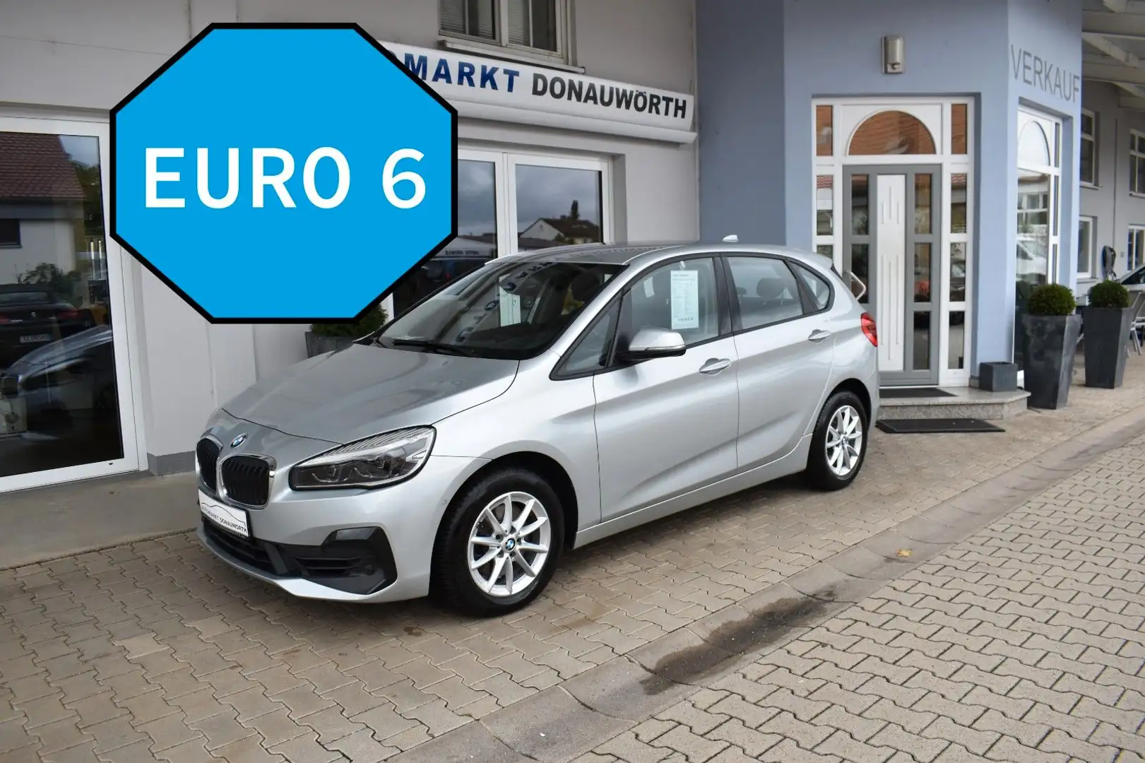 BMW 220 Aut. Advantage Navi LED PDC Silber - 2