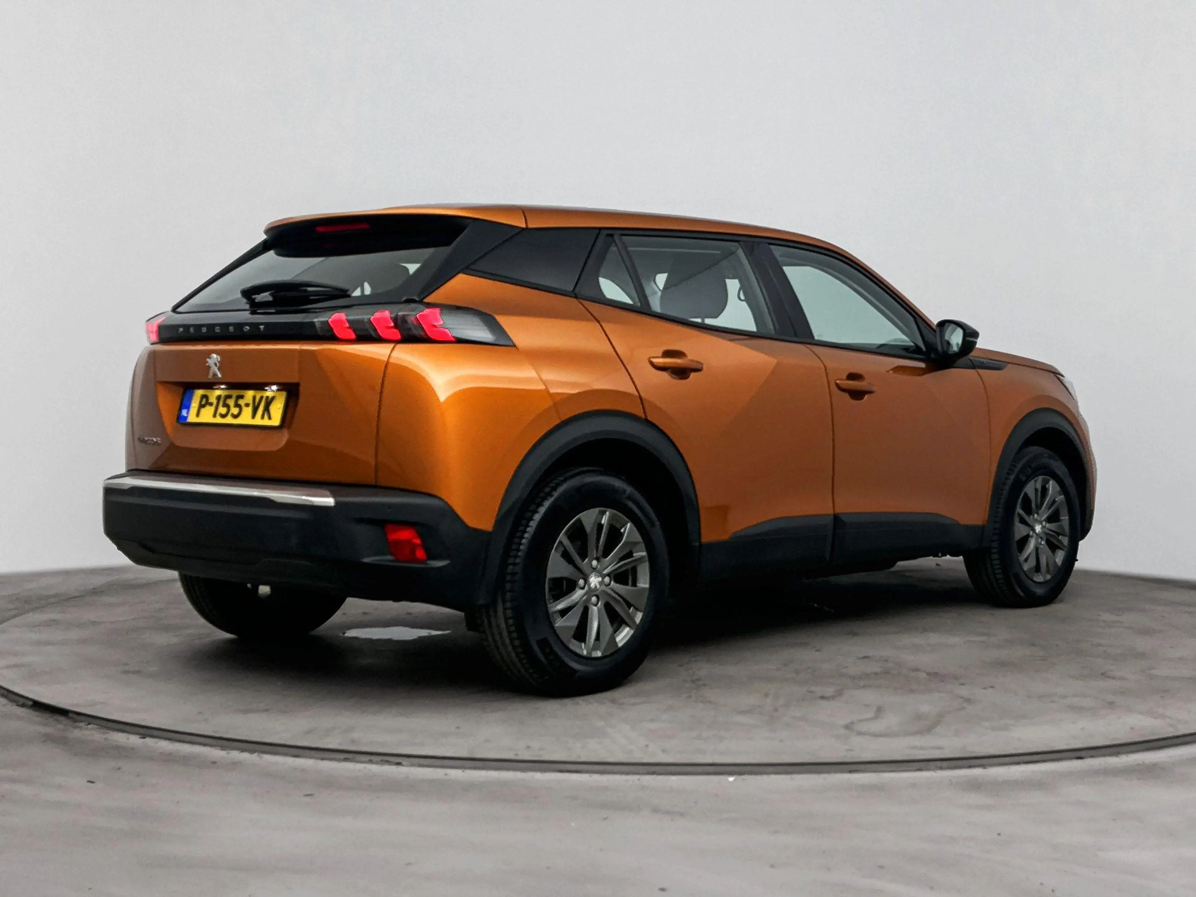 Peugeot e-2008 EV ACTIVE PACK 50 kWh | 3 FASE | CLIMA | PDC | NAV — photo 2