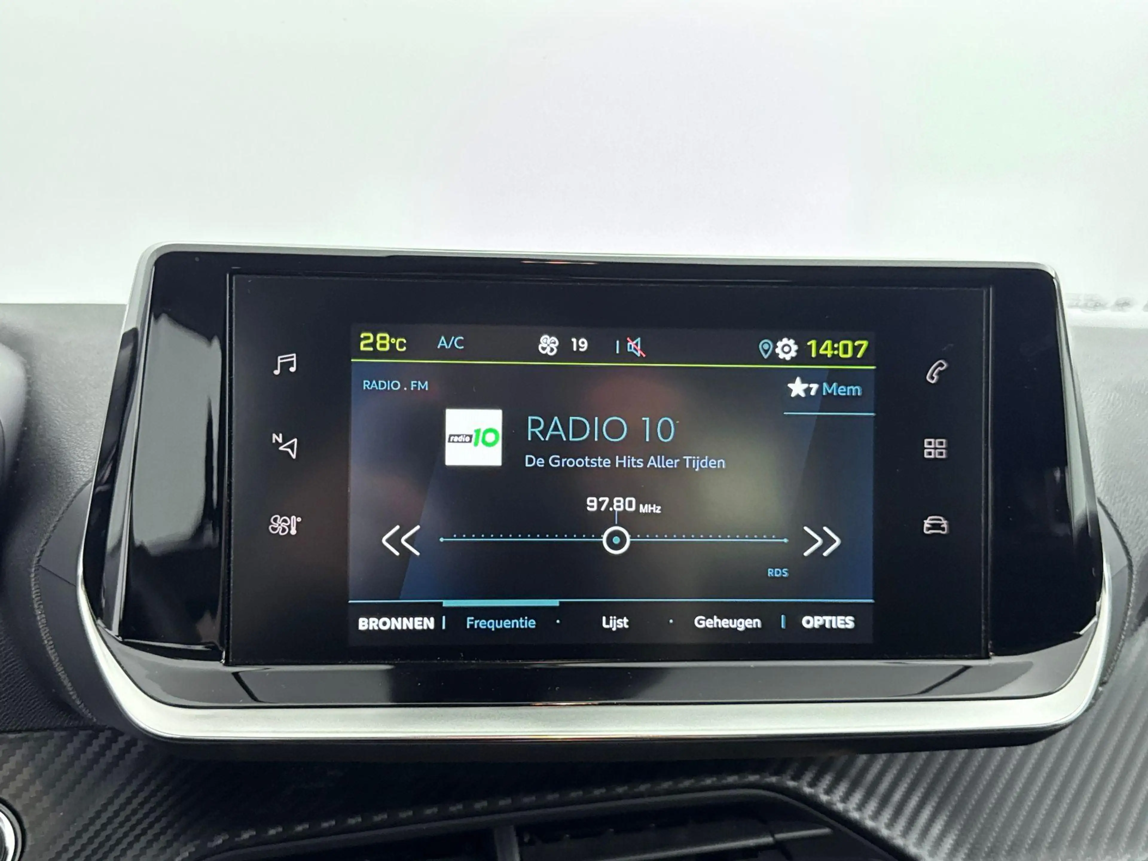 Peugeot e-2008 EV ACTIVE PACK 50 kWh | 3 FASE | CLIMA | PDC | NAV — photo 7