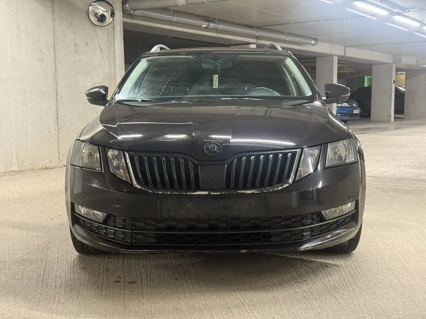Skoda Octavia SW 1.6 CR TDi Ambition DSG (EU6.2) Noir - 2