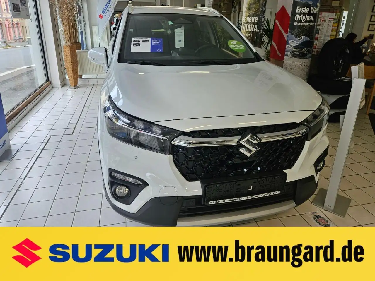 Suzuki S-Cross