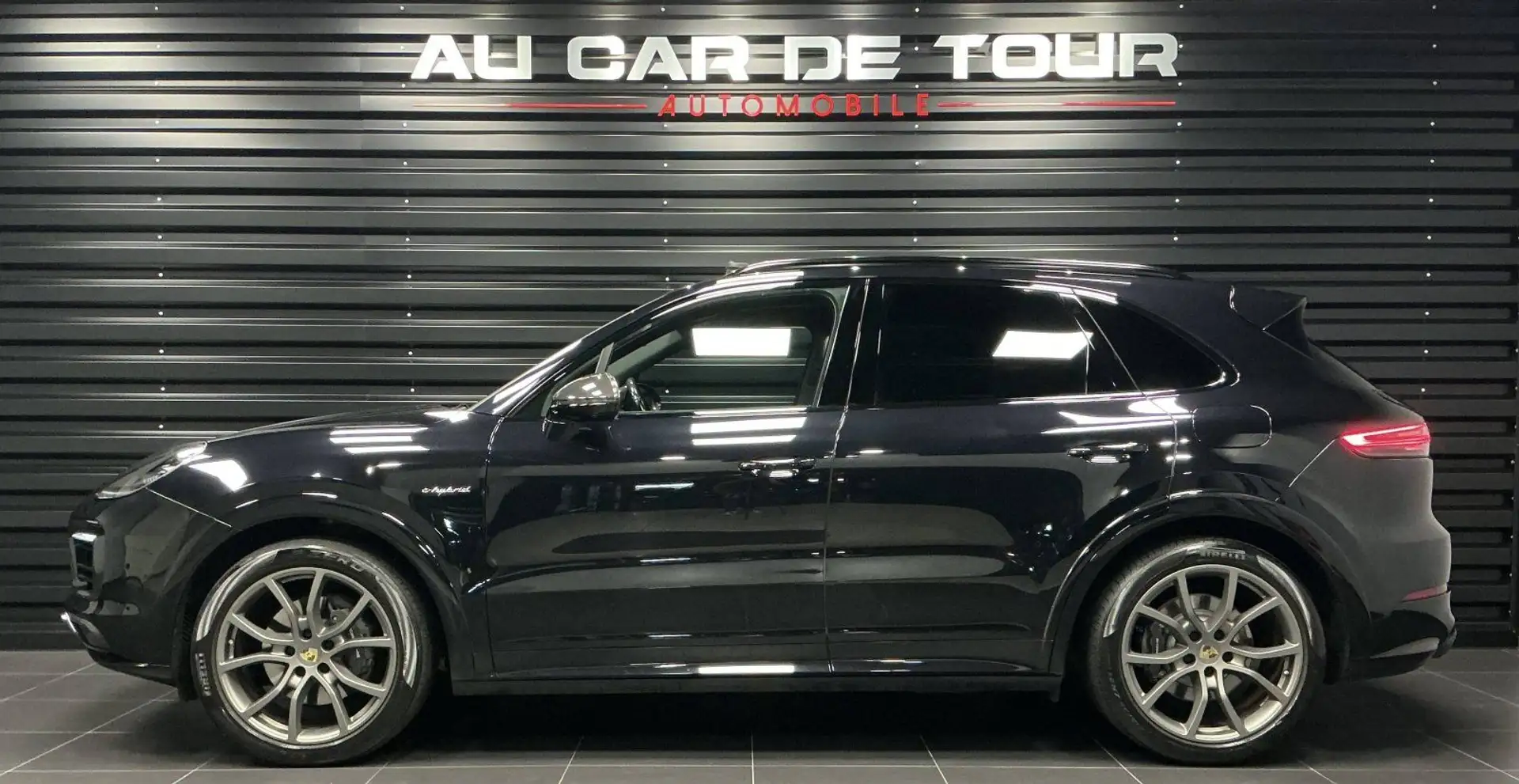 Porsche Cayenne III 3.0 462ch E-Hybrid Schwarz - 2