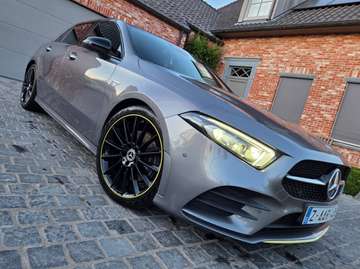 ///AMG-Line Yellow Art Edition