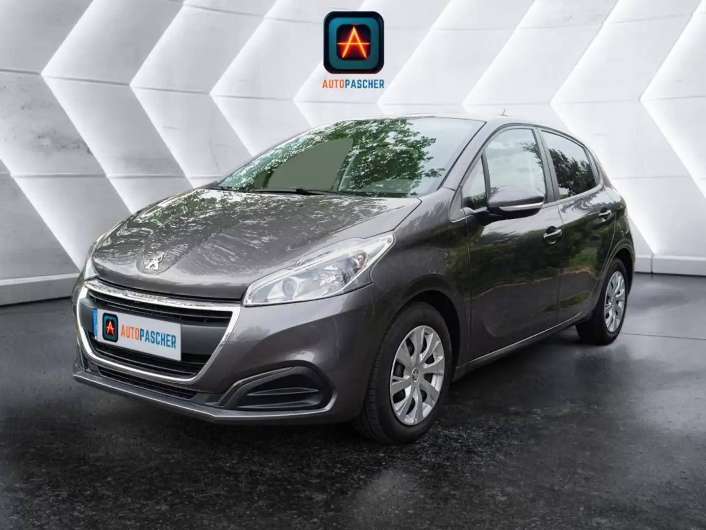 Peugeot 208 1.2 ess - 82ch Finition Business confort pack gara Grau - 1