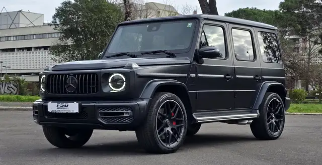 Mercedes-Benz G 63 AMG Stronger Than Time Edition 585cv auto