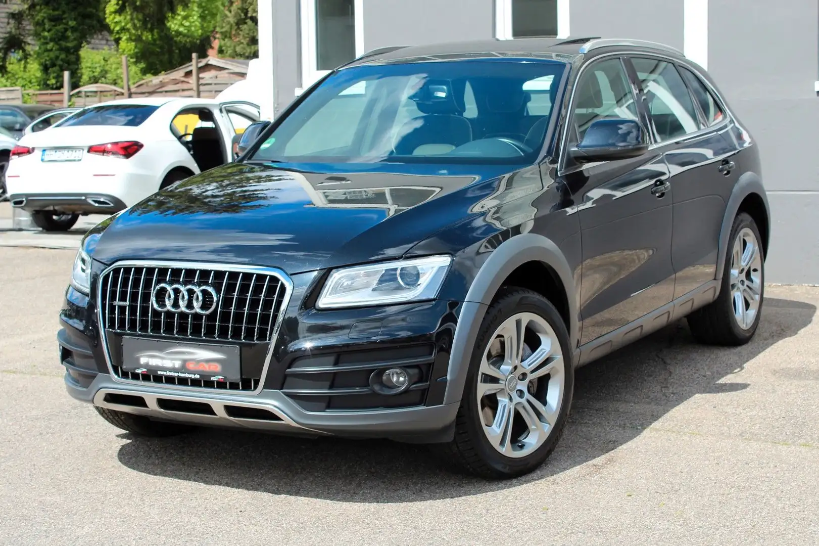 Audi Q5 3.0 TDI Quattro Exclusive|PANO|AHK|B&O|4xSHZ| Schwarz - 1