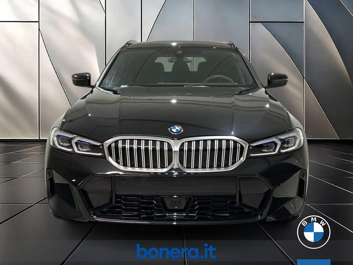 BMW 318 d Touring mhev 48V Msport auto Nero - 2