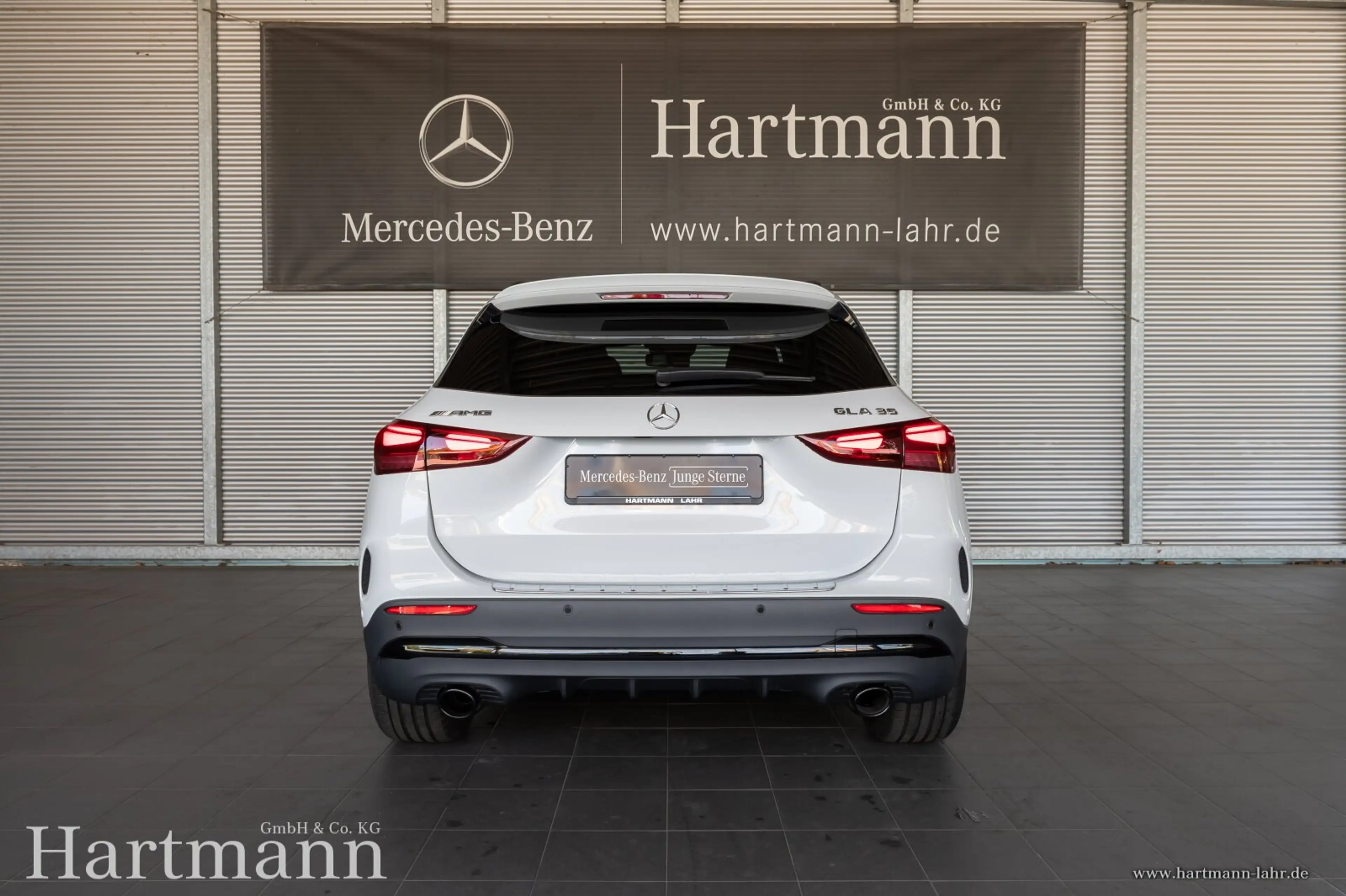 Mercedes-Benz GLA 35 AMG GLA 35 4M AMG Night Panorama Mutibeam Fahrassist — photo 4