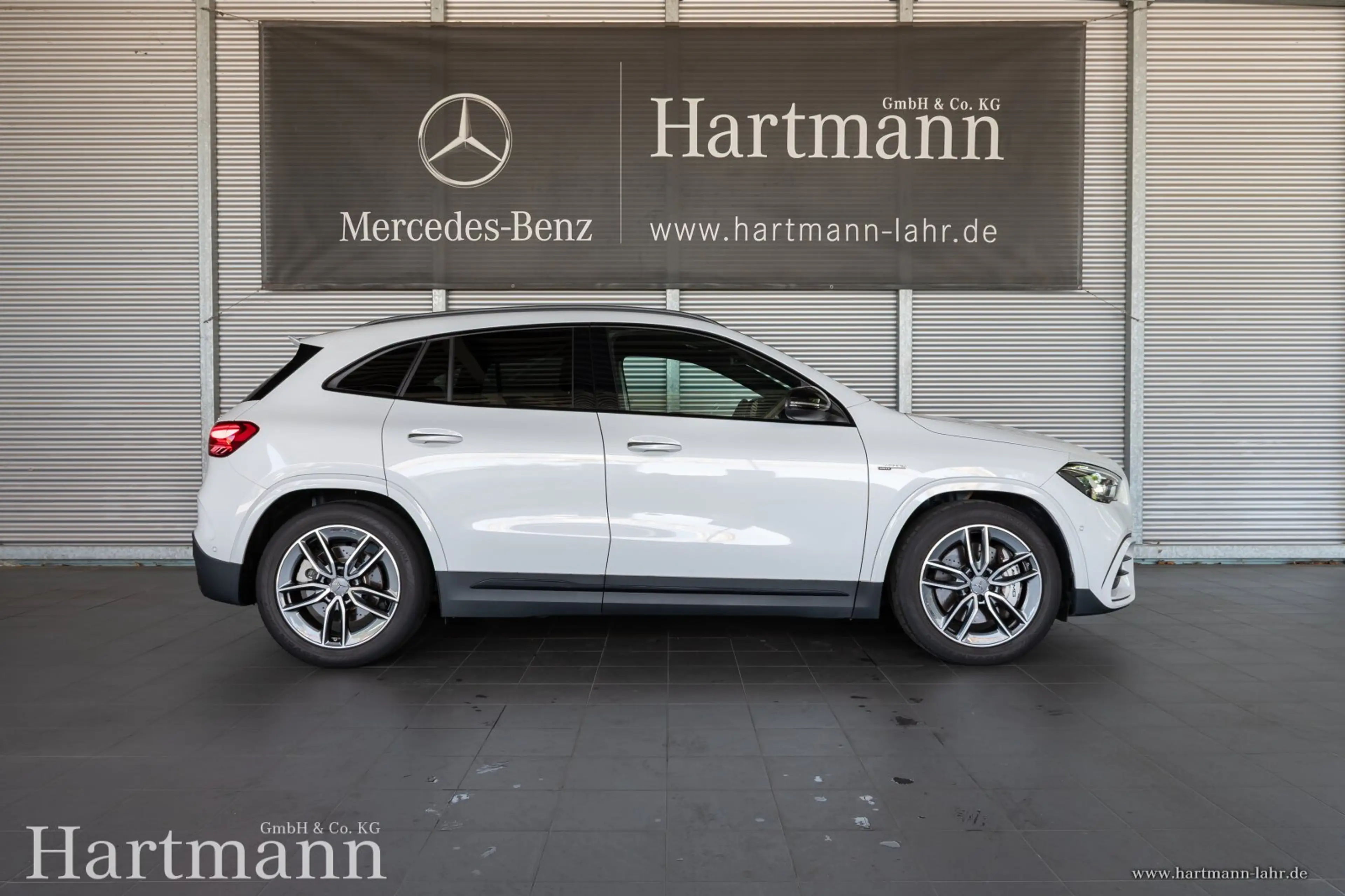 Mercedes-Benz GLA 35 AMG GLA 35 4M AMG Night Panorama Mutibeam Fahrassist — photo 5