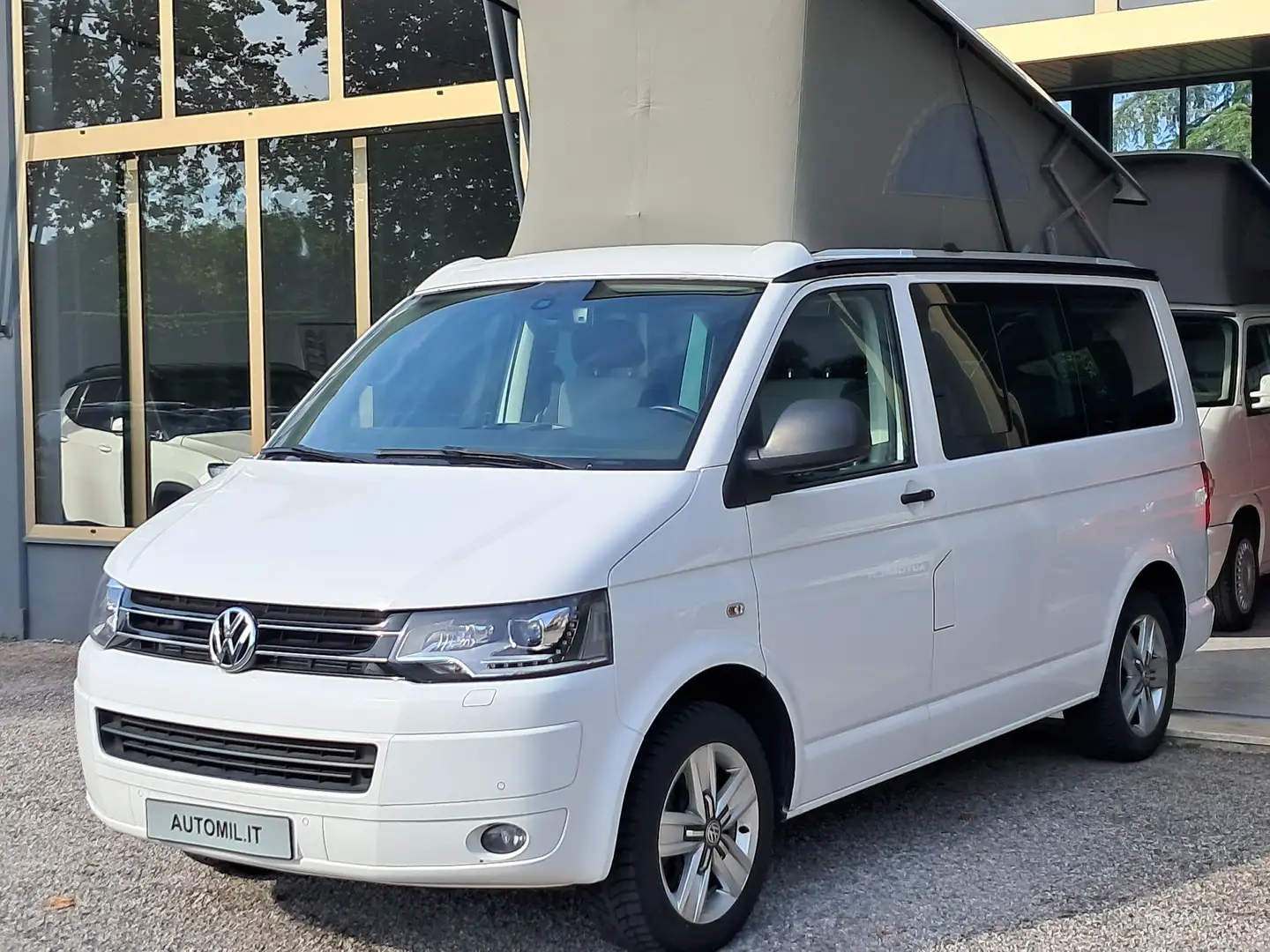 Volkswagen T5 California Beach 4Motion 2.0 tdi 140 cv Autocaravan Blanc - 2