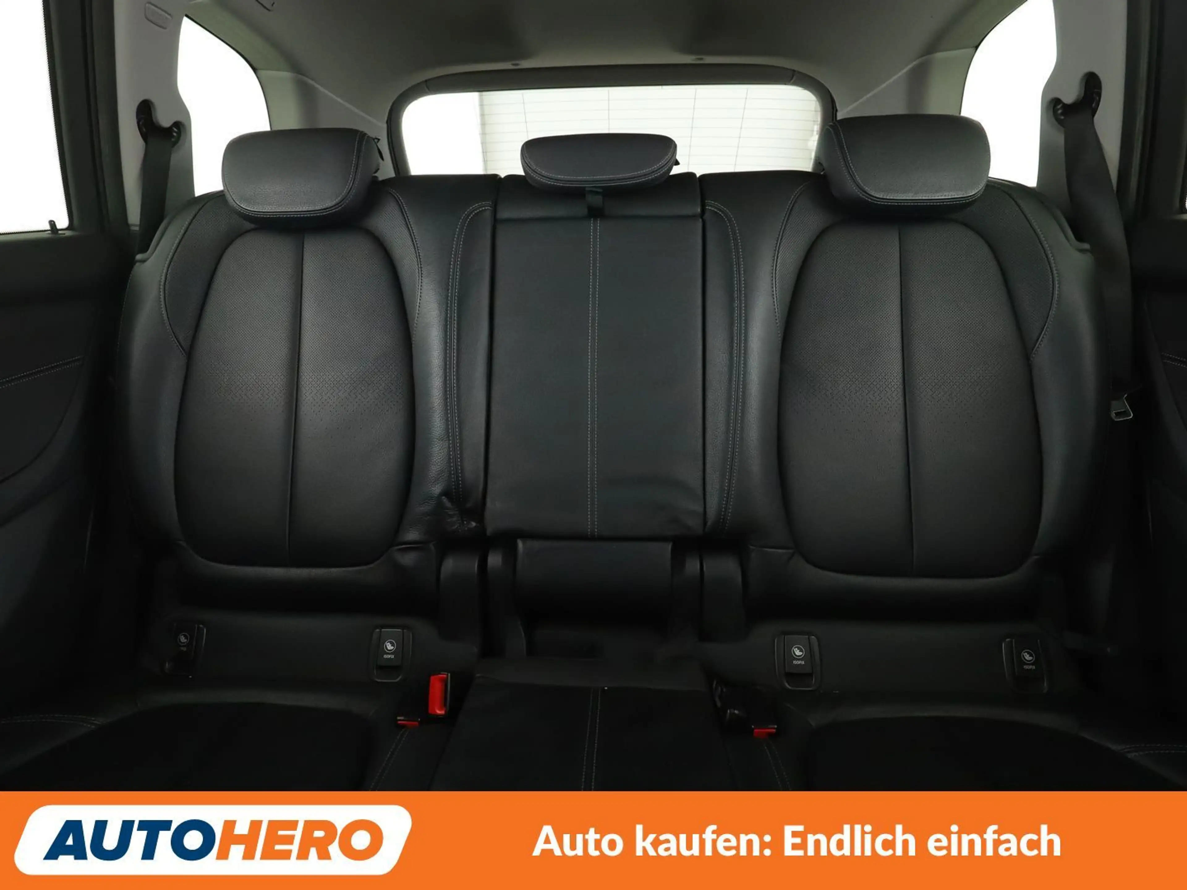 BMW 220 220d Gran Tourer Sport Line Aut.*NAVI*LED*PDC*SHZ* — photo 15