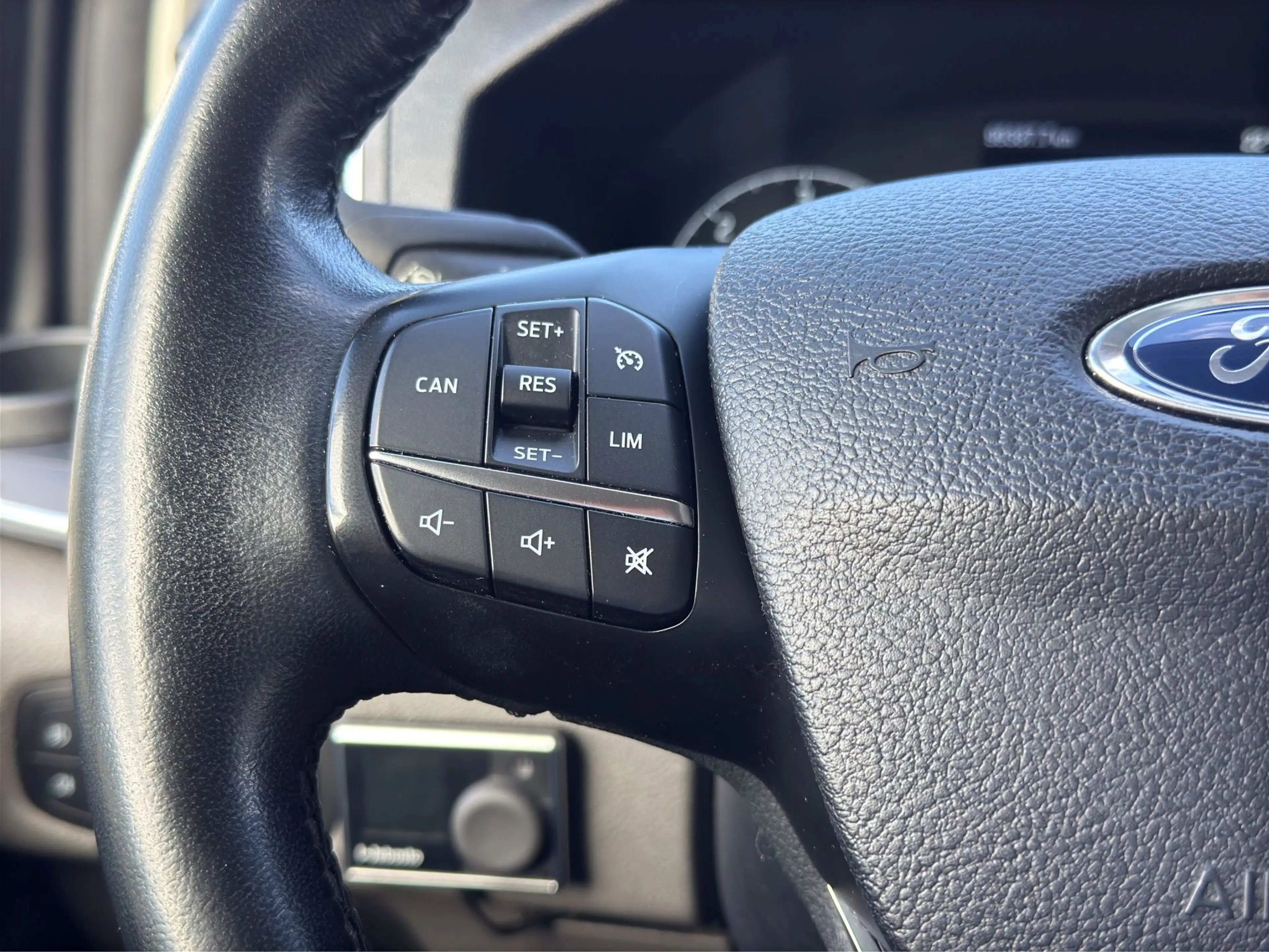 Ford Tourneo Custom 2.0 TDCi 320 L1 Titanium Aut. BLIS/STH/Kamera/Zus — photo 27