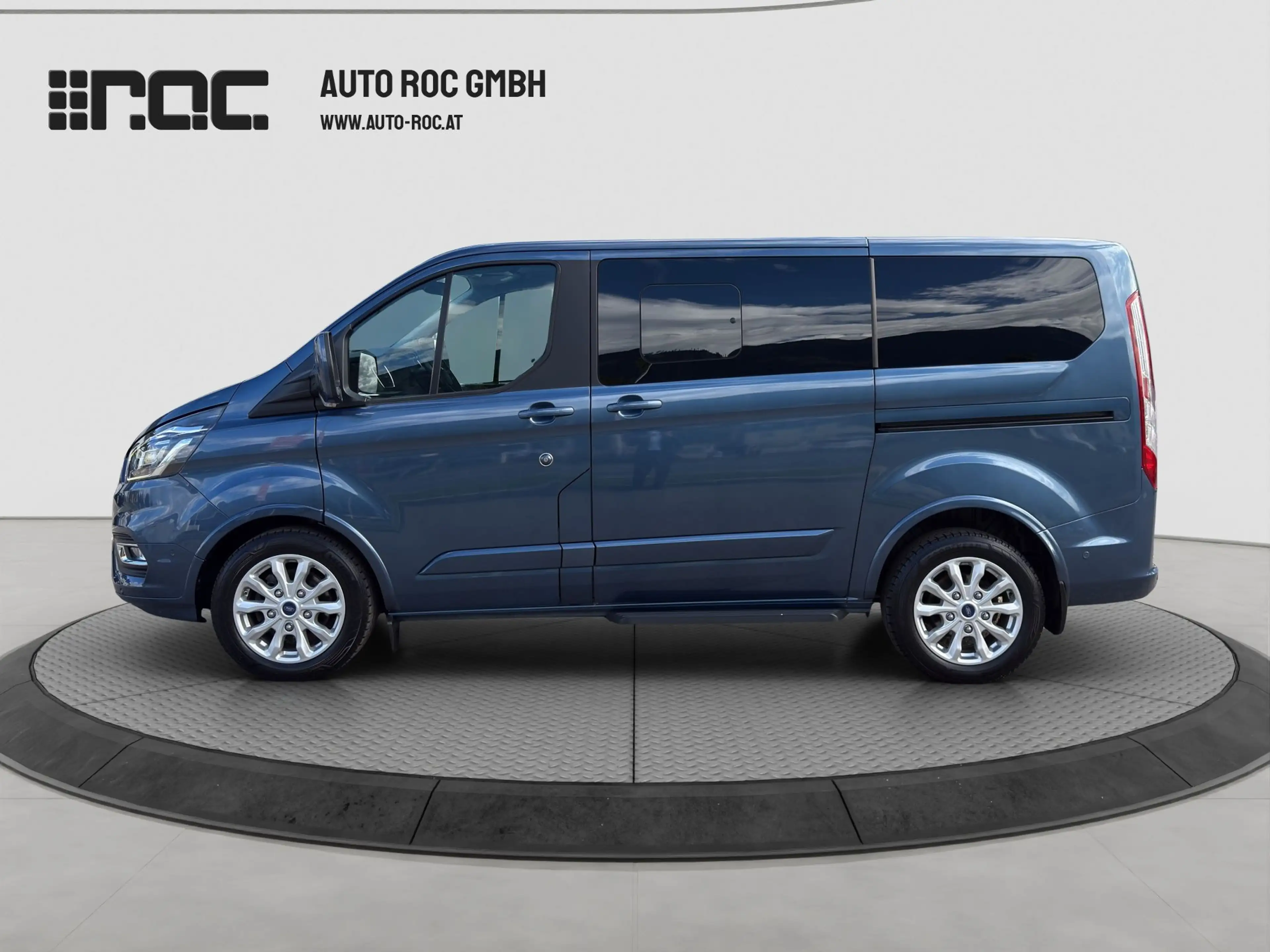 Ford Tourneo Custom 2.0 TDCi 320 L1 Titanium Aut. BLIS/STH/Kamera/Zus — photo 2