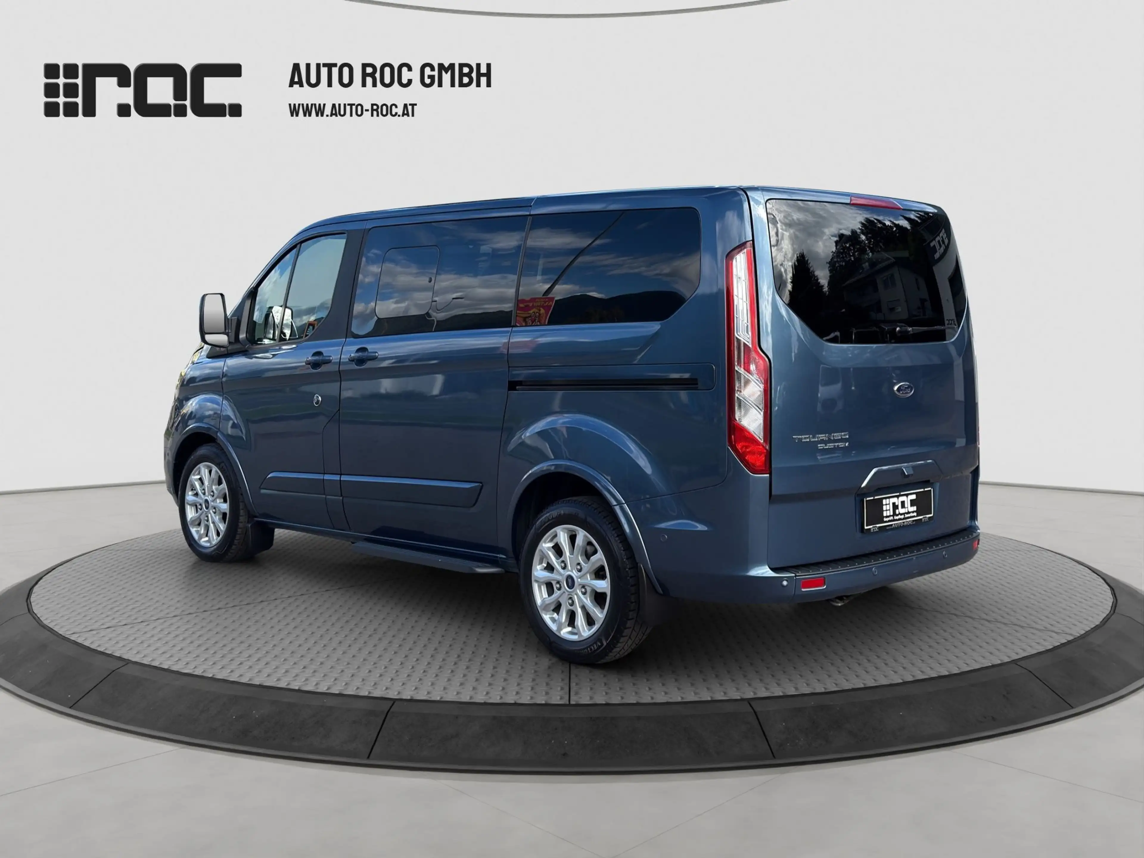 Ford Tourneo Custom 2.0 TDCi 320 L1 Titanium Aut. BLIS/STH/Kamera/Zus — photo 3
