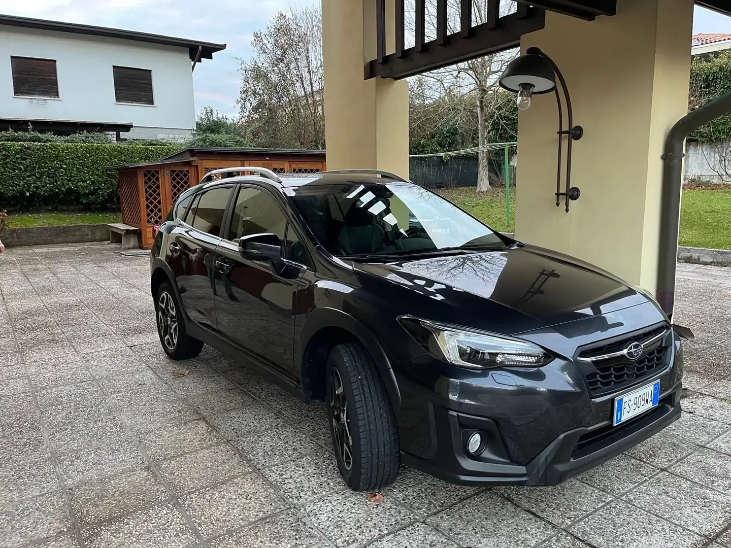 Subaru XV 2.0i Unlimited lineartronic - 1