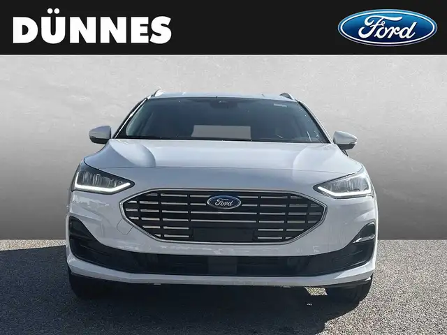 Ford Focus view 8