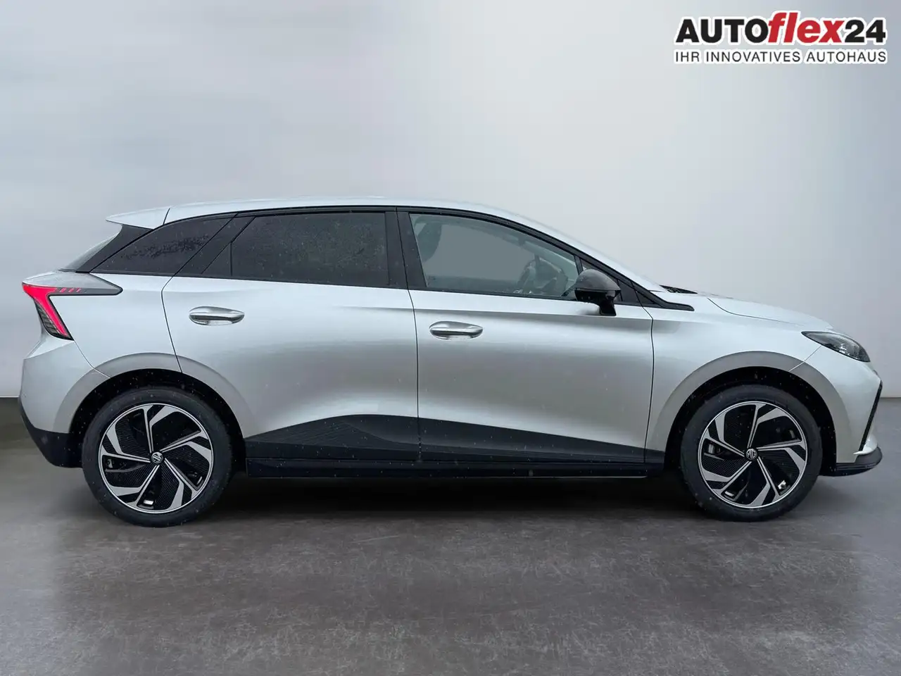 MG MG4 EV 64kWh FL Premium 360° Sitzheizung 12,8 Zoll ..., миниатюра 8