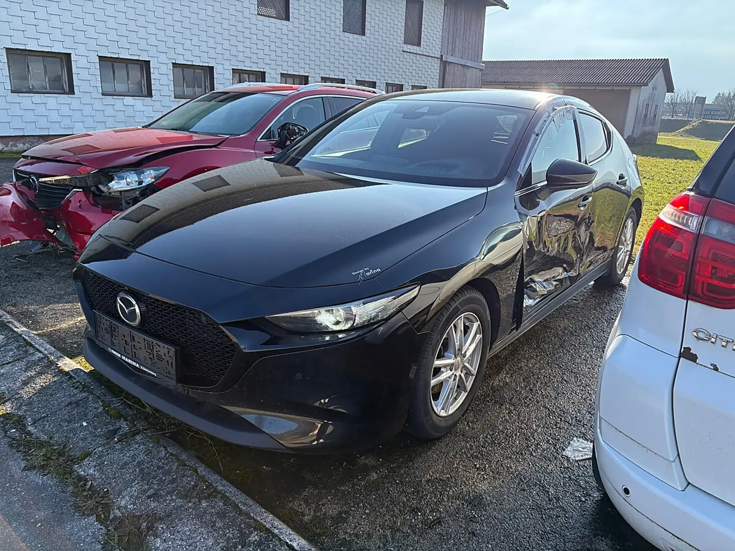 Mazda 3 Mazda3 Skyactiv-G122 Comfort+ /SO/ST/TE Aut. Schwarz - 1