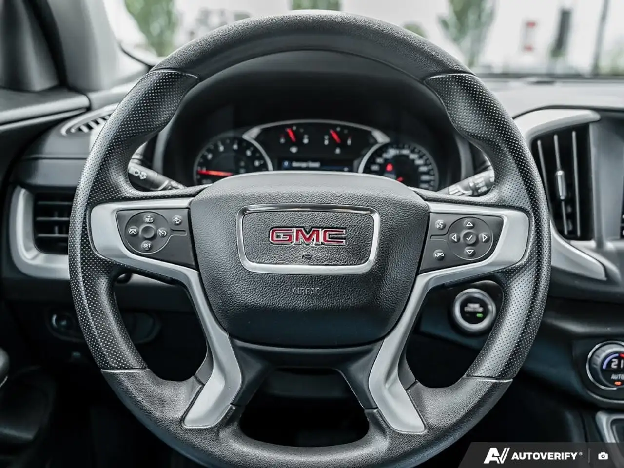 GMC Terrain снимка GMC Terrain