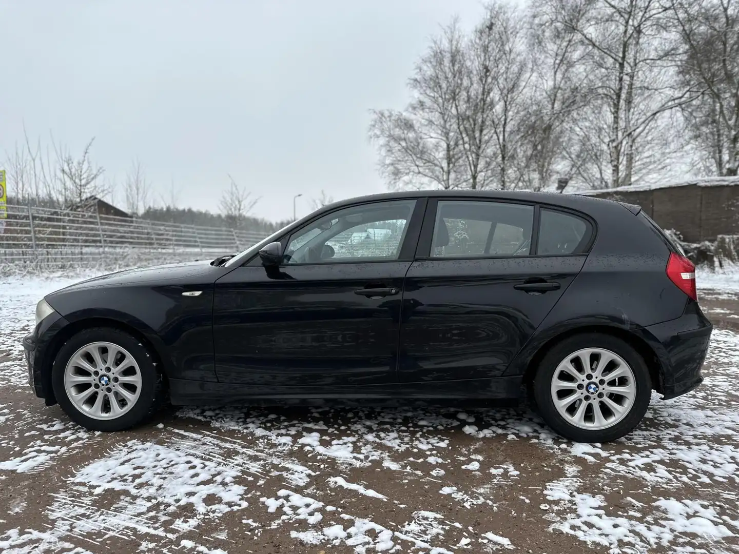 BMW 116 1-serie 116i Business Line AIRCO PSENSOR TREKHAAK Schwarz - 2