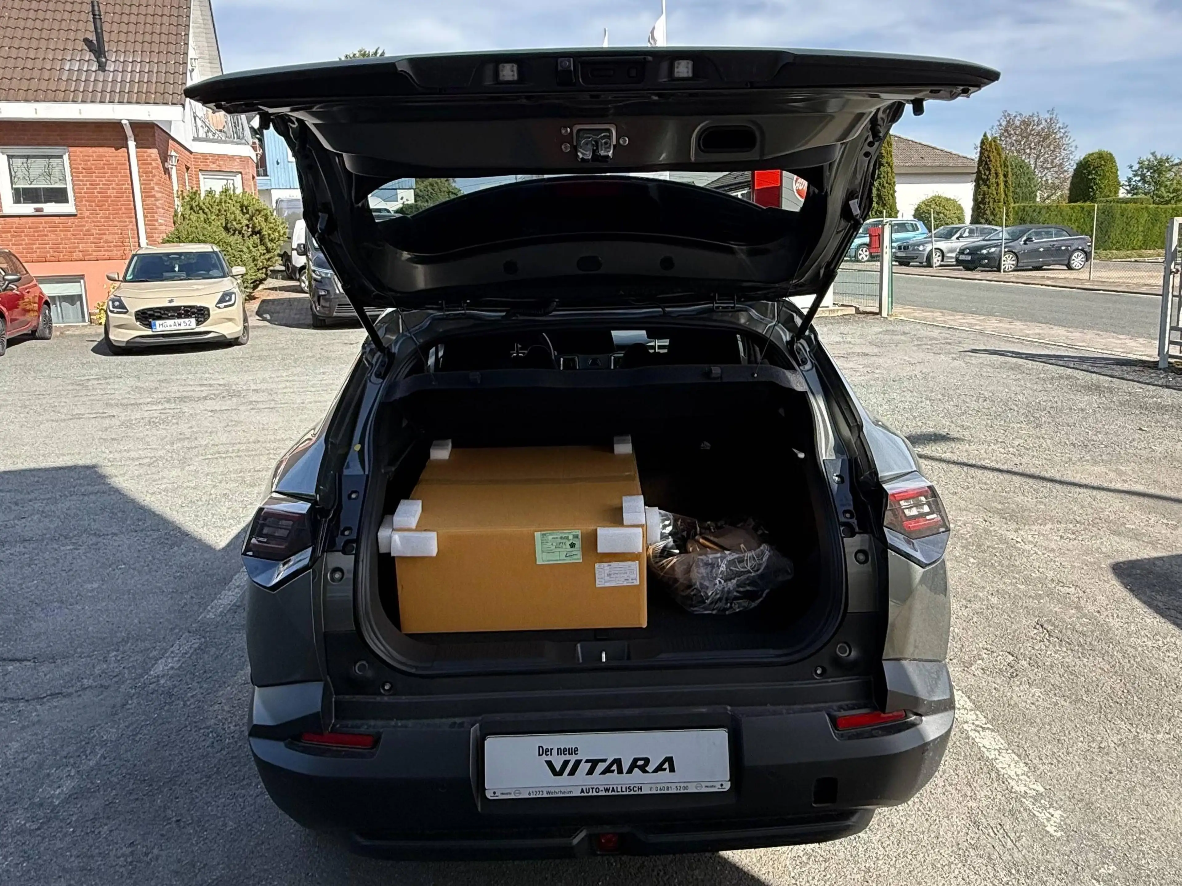 Suzuki Vitara e VITARA eAxle (61 kWh) Allgrip-e Comfort — photo 11